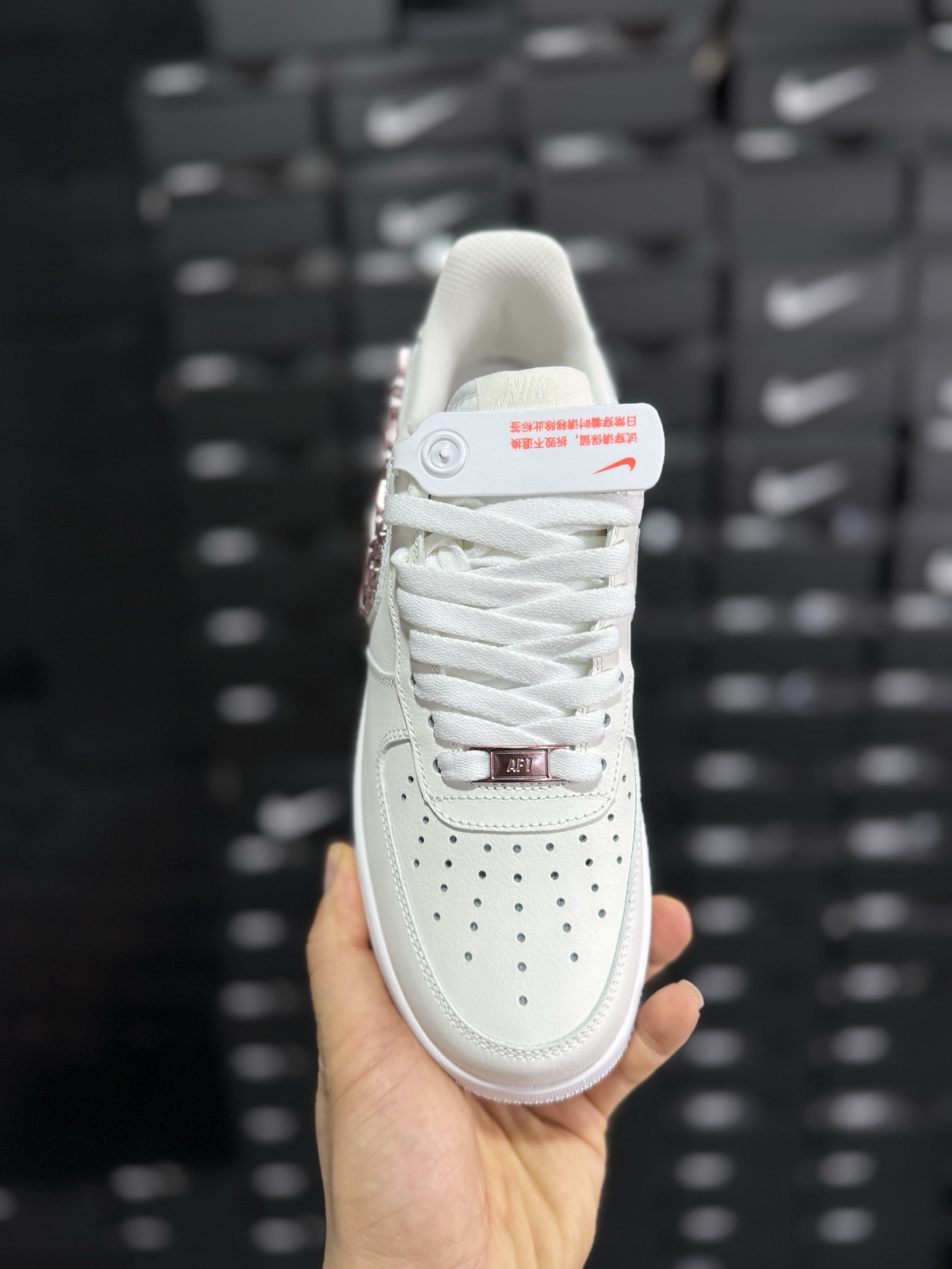 P160 P版Nike Air Force 1 Low 液态粉金勾 IF1686-161