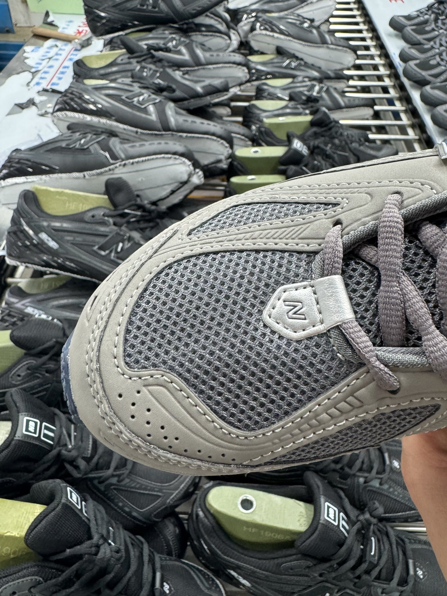 P220New Balance M1906RB 经典灰 NB新百伦潮流复古织物皮革减震防滑耐磨轻便低帮跑步鞋