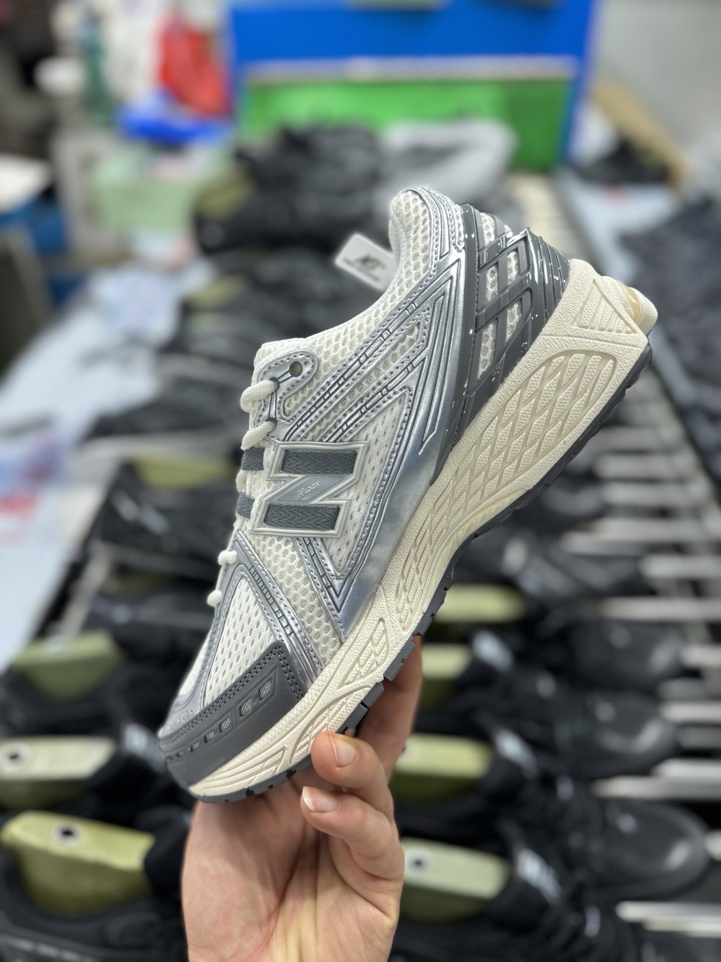 P220New Balance M1906RFS经典灰 NB新百伦潮流复古织物皮革减震防滑耐磨轻便低帮跑步鞋