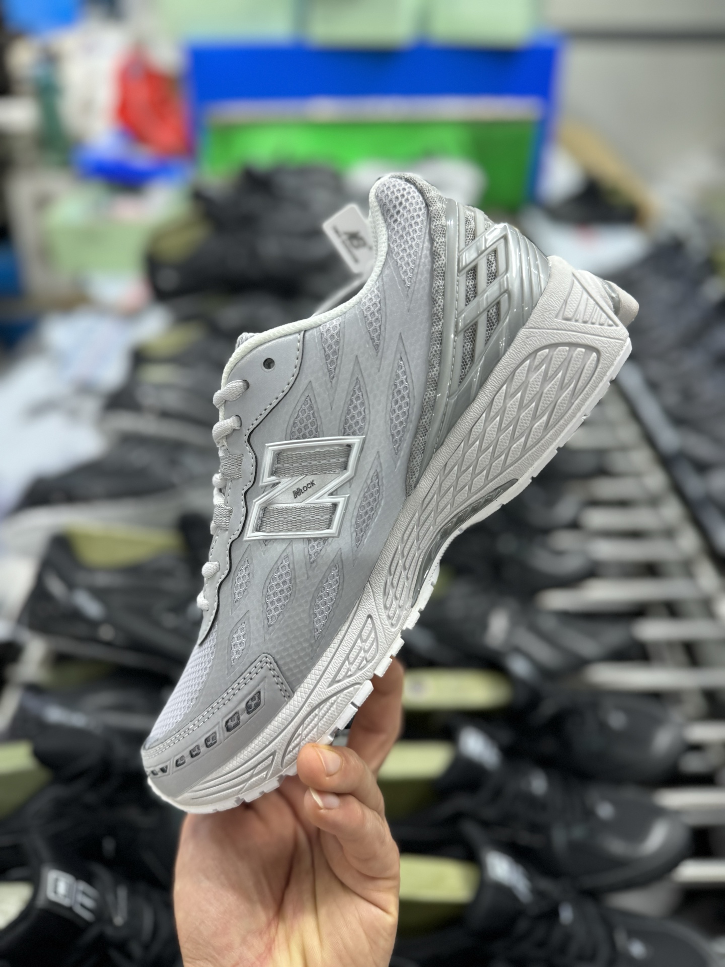 P220New Balance U1906WFE经典灰 NB新百伦潮流复古织物皮革减震防滑耐磨轻便低帮跑步鞋