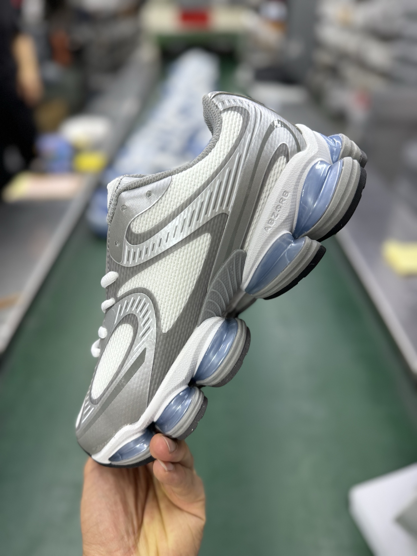 P200New Balance 新百伦 网面休闲鞋 U2000AA