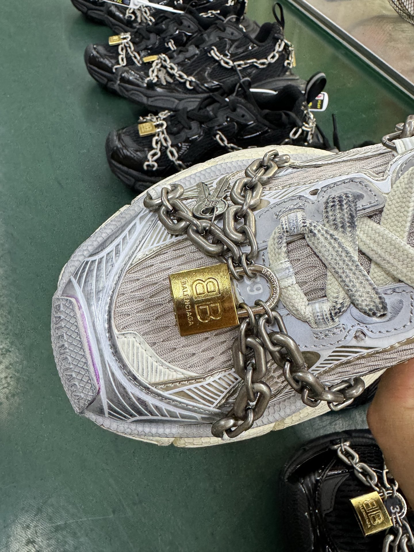 P550 VG版 童心锁Balenciaga Phantom Sneaker 3XL