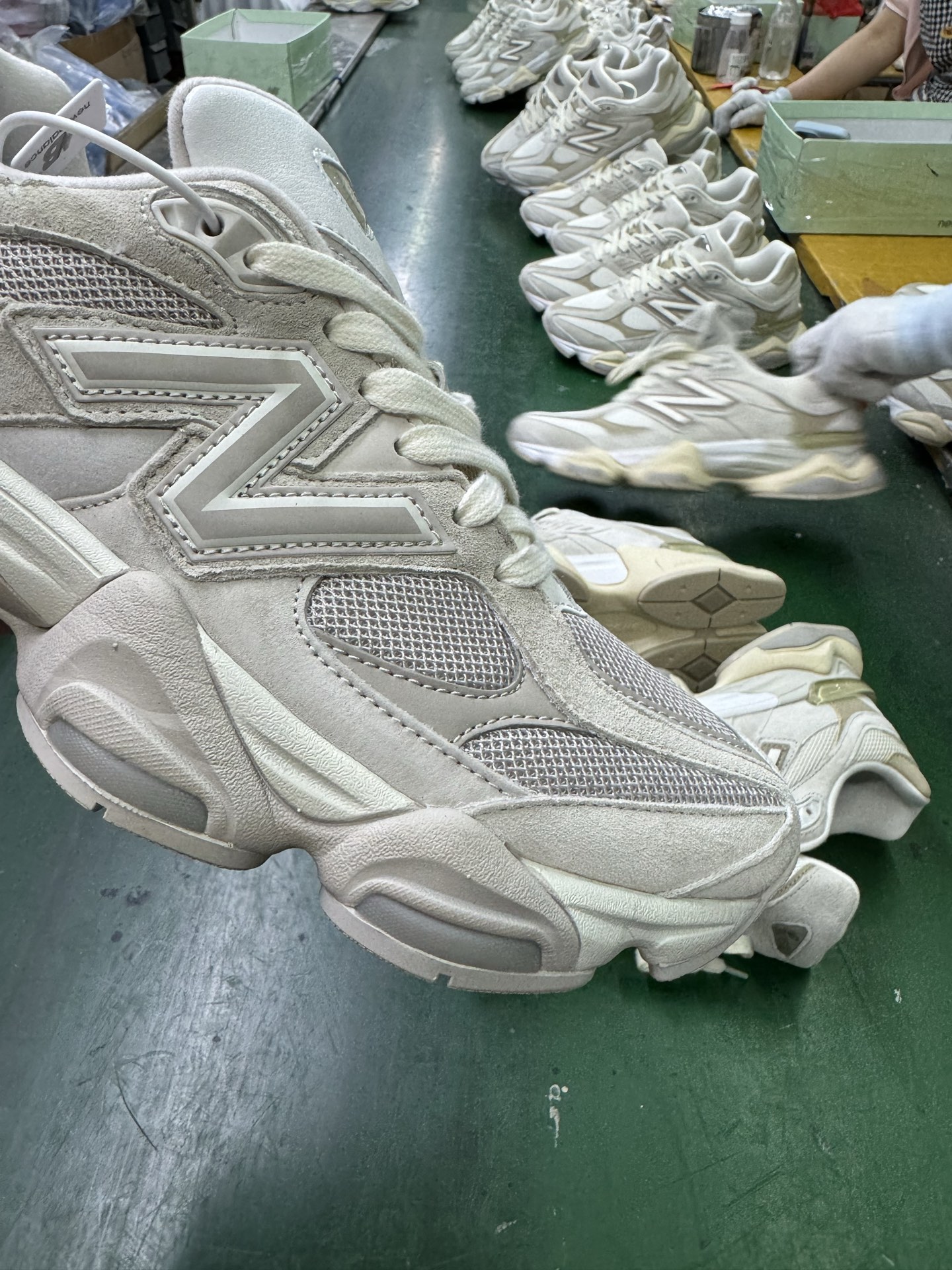 P240NB Joe Freshgoods x New Balance 版本NB9060 复古休闲运动慢跑鞋 U9060MM