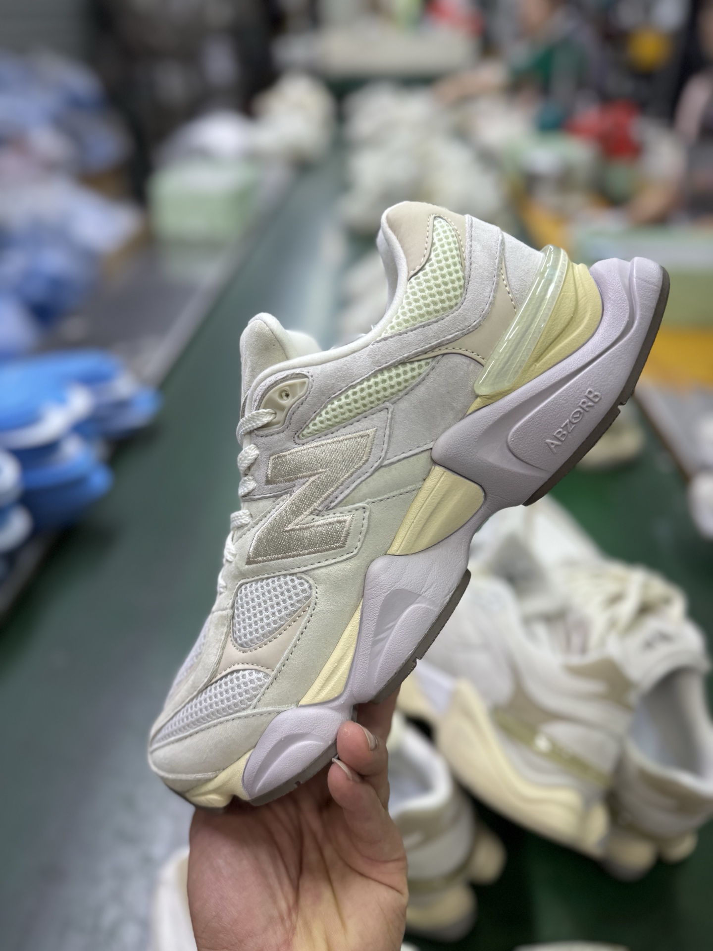P240NB Joe Freshgoods x New Balance 版本NB9060 复古休闲运动慢跑鞋 U9060EEP