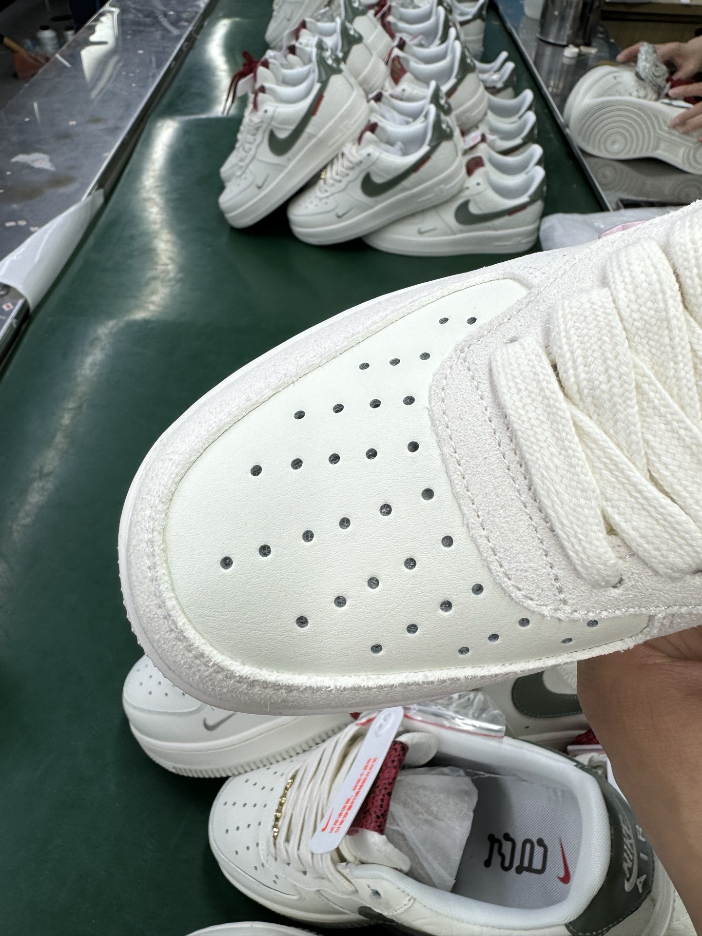 Nike Air Force 1 Low 'Valentine's Day' Apple Sneaker - HV5992-111 4 i1746951969660 5562 0 3