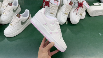 Nike Air Force 1 Low 'Valentine's Day' Apple Edition - Size 36-45