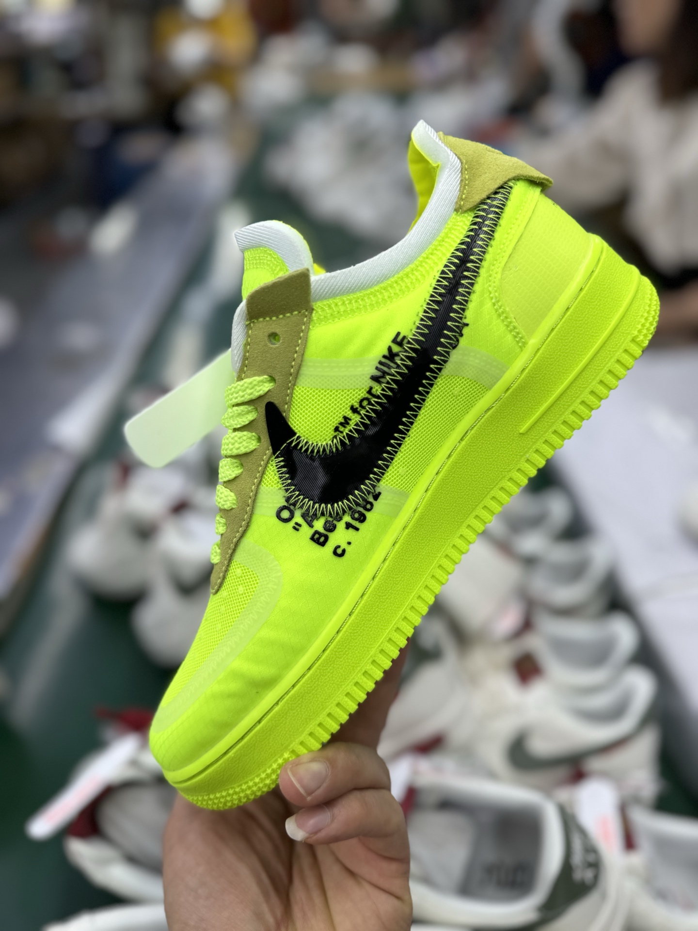 P版Nike Air Force 1 Low 07 x OFF-WHITE Part 2Volt THE THE 荧光绿 AO4606-700