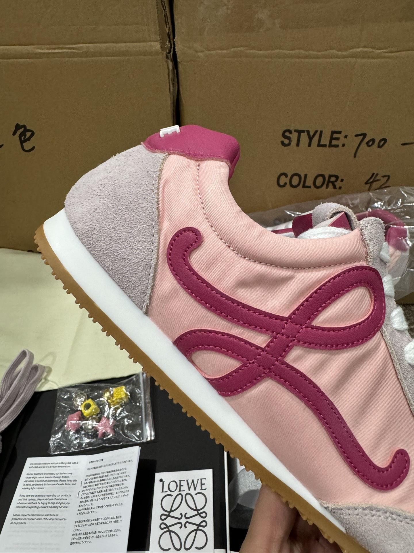 P280CS纯原LOEWE罗意威 Ballet Runner 2.0 樱花粉-Chinese UA Cheap High Quatity Brand Clothes Bags handbags Sneakers wholesale wholesaler seller from China Factory suppliers Fashion Clothing Shoes best Quality Beautiful Price P280CS纯原LOEWE罗意威 Ballet Runner 2.0 樱花粉