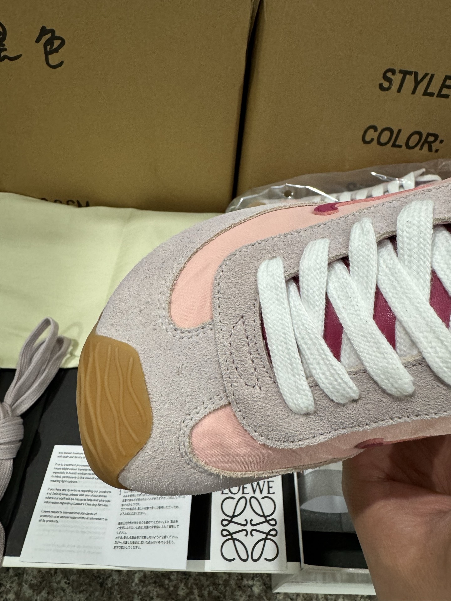 P280CS纯原LOEWE罗意威 Ballet Runner 2.0 樱花粉-Chinese UA Cheap High Quatity Brand Clothes Bags handbags Sneakers wholesale wholesaler seller from China Factory suppliers Fashion Clothing Shoes best Quality Beautiful Price P280CS纯原LOEWE罗意威 Ballet Runner 2.0 樱花粉