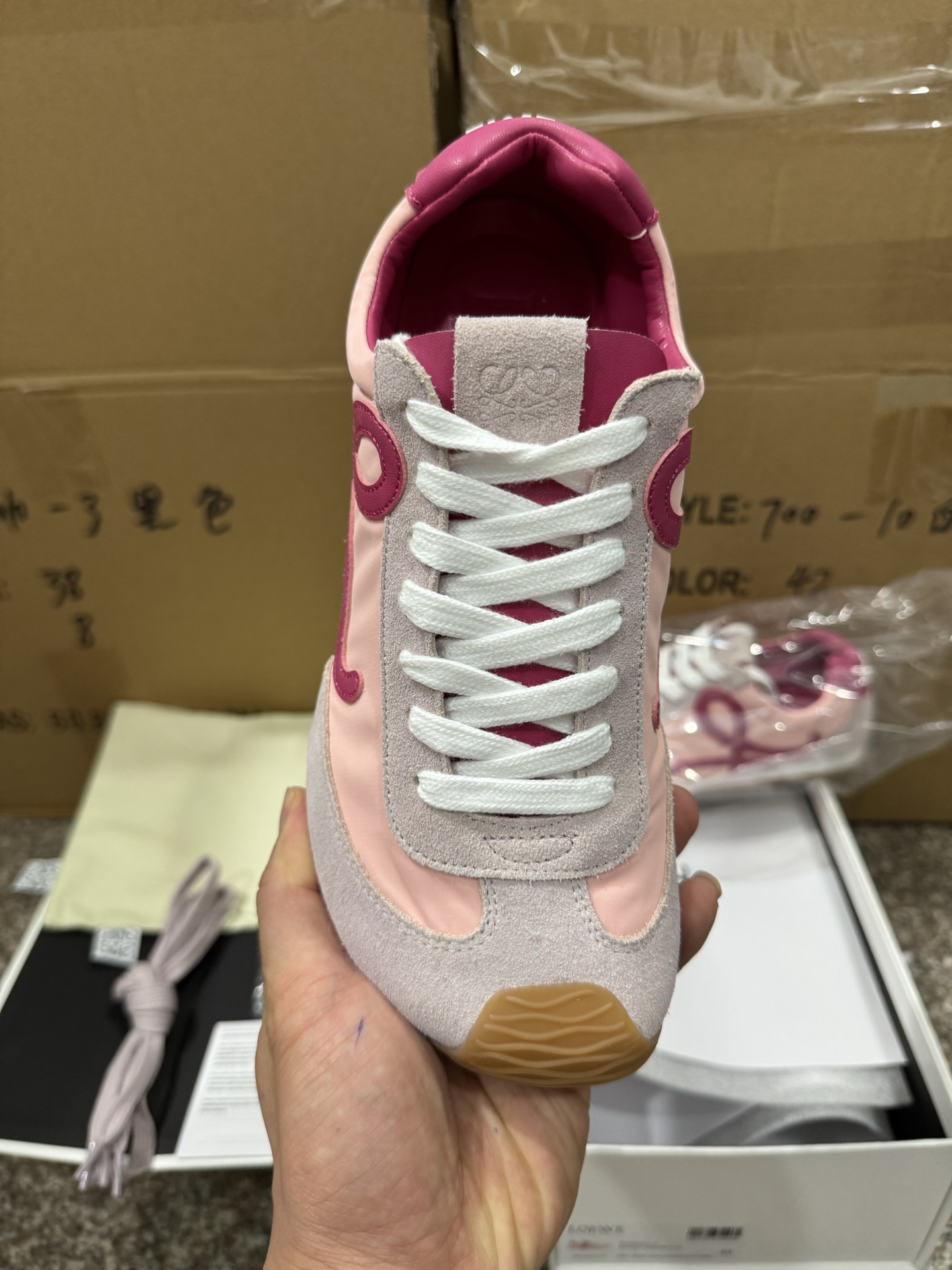 P280CS纯原LOEWE罗意威 Ballet Runner 2.0 樱花粉-Chinese UA Cheap High Quatity Brand Clothes Bags handbags Sneakers wholesale wholesaler seller from China Factory suppliers Fashion Clothing Shoes best Quality Beautiful Price P280CS纯原LOEWE罗意威 Ballet Runner 2.0 樱花粉