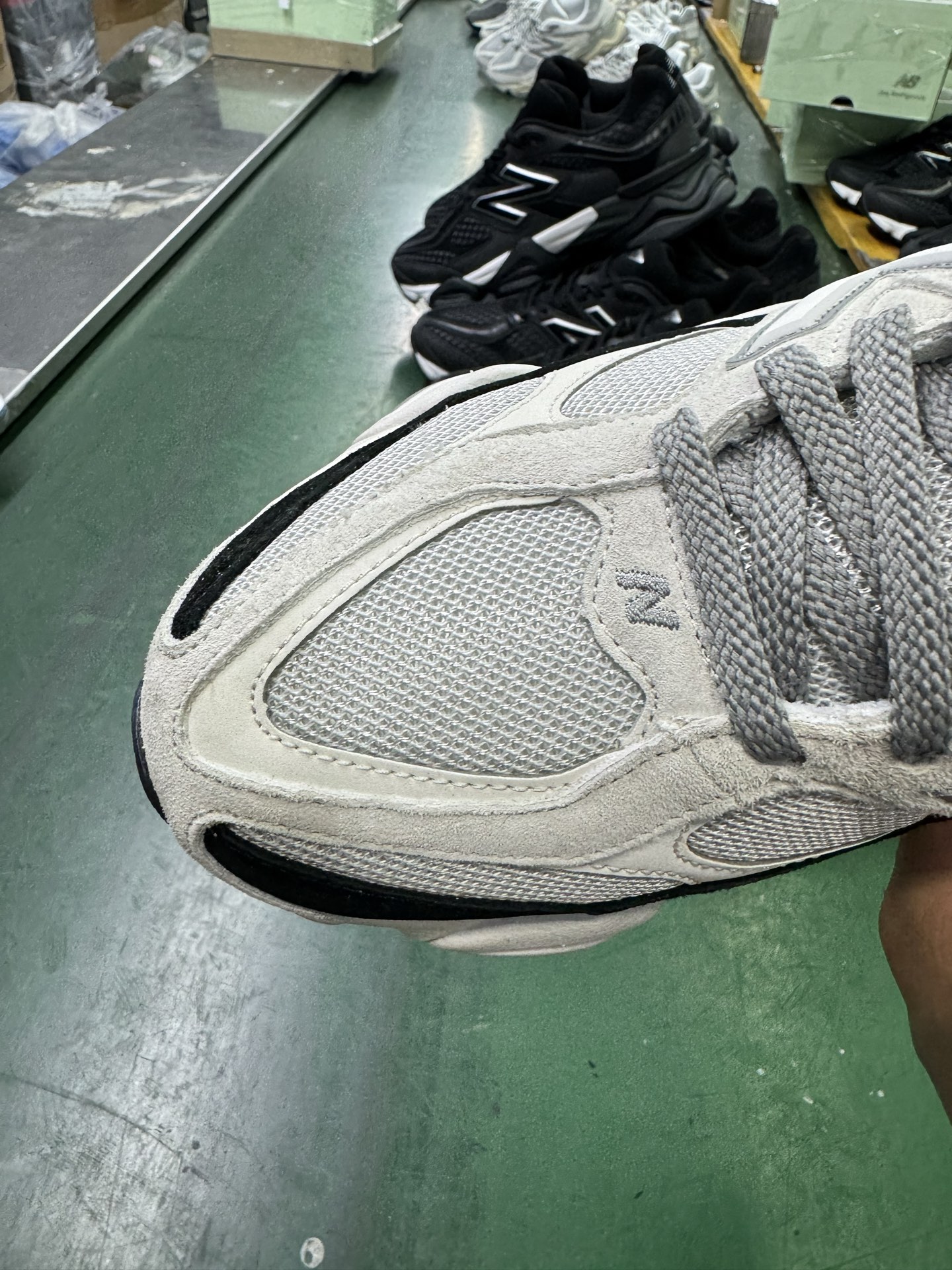P240 纯原 Joe Freshgoods x New Balance NB9060 联名款 复古休闲运动慢跑鞋 U9060JBB