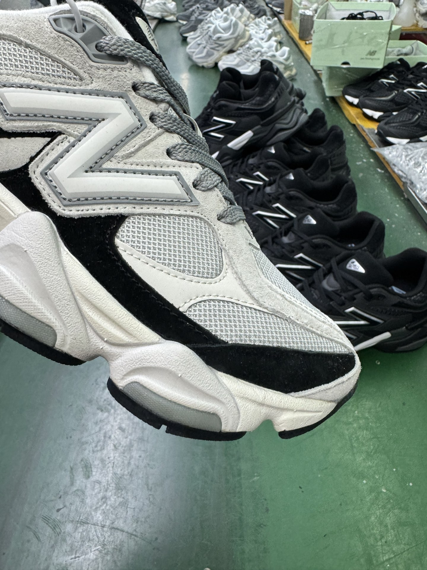P240 纯原 Joe Freshgoods x New Balance NB9060 联名款 复古休闲运动慢跑鞋 U9060JBB
