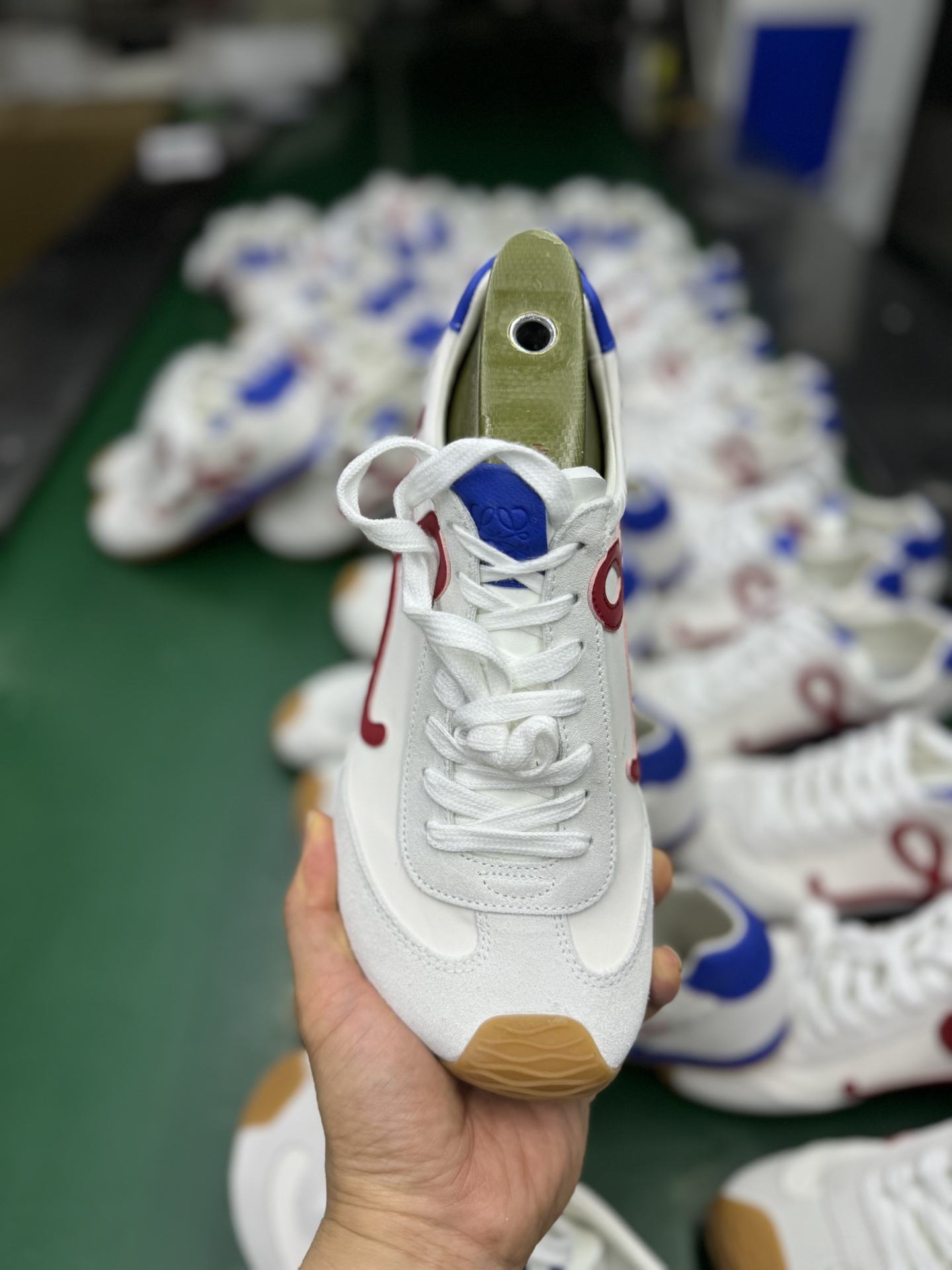Loewe Ballet Runner 2.0 Sneakers in White/Red - Stylish Comfort 2 i1747905318639 238 0 1