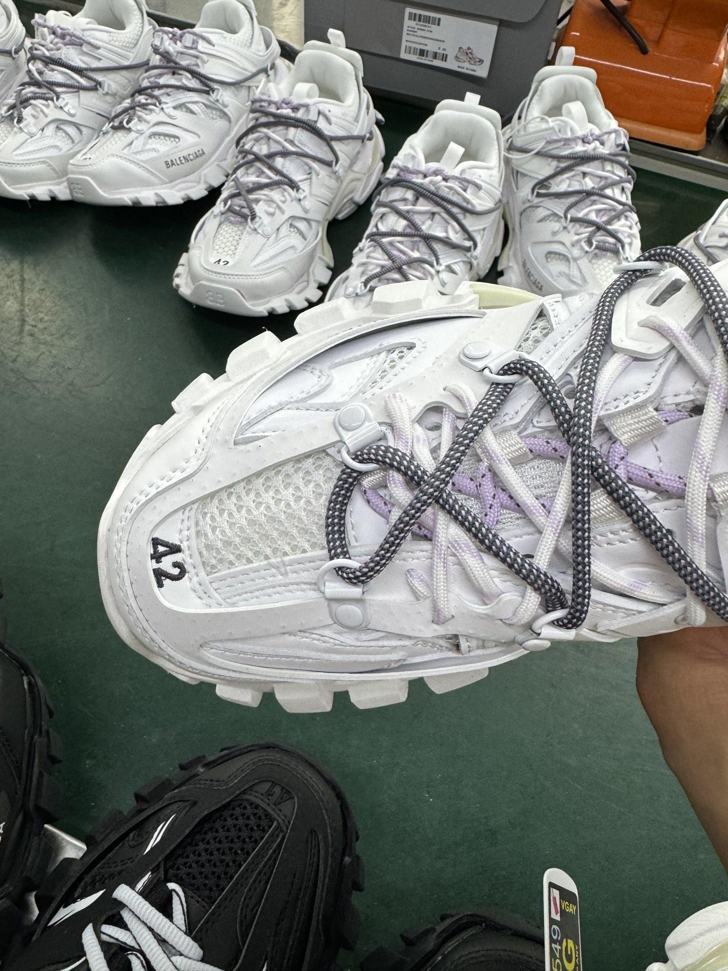 VG版 Balenciaga Track Sneaker Tess s.Gomma Res BI ALV/TIS EFF NUBUK/TIS E 巴黎世家官方同步潮流跑鞋 WTRHK9050