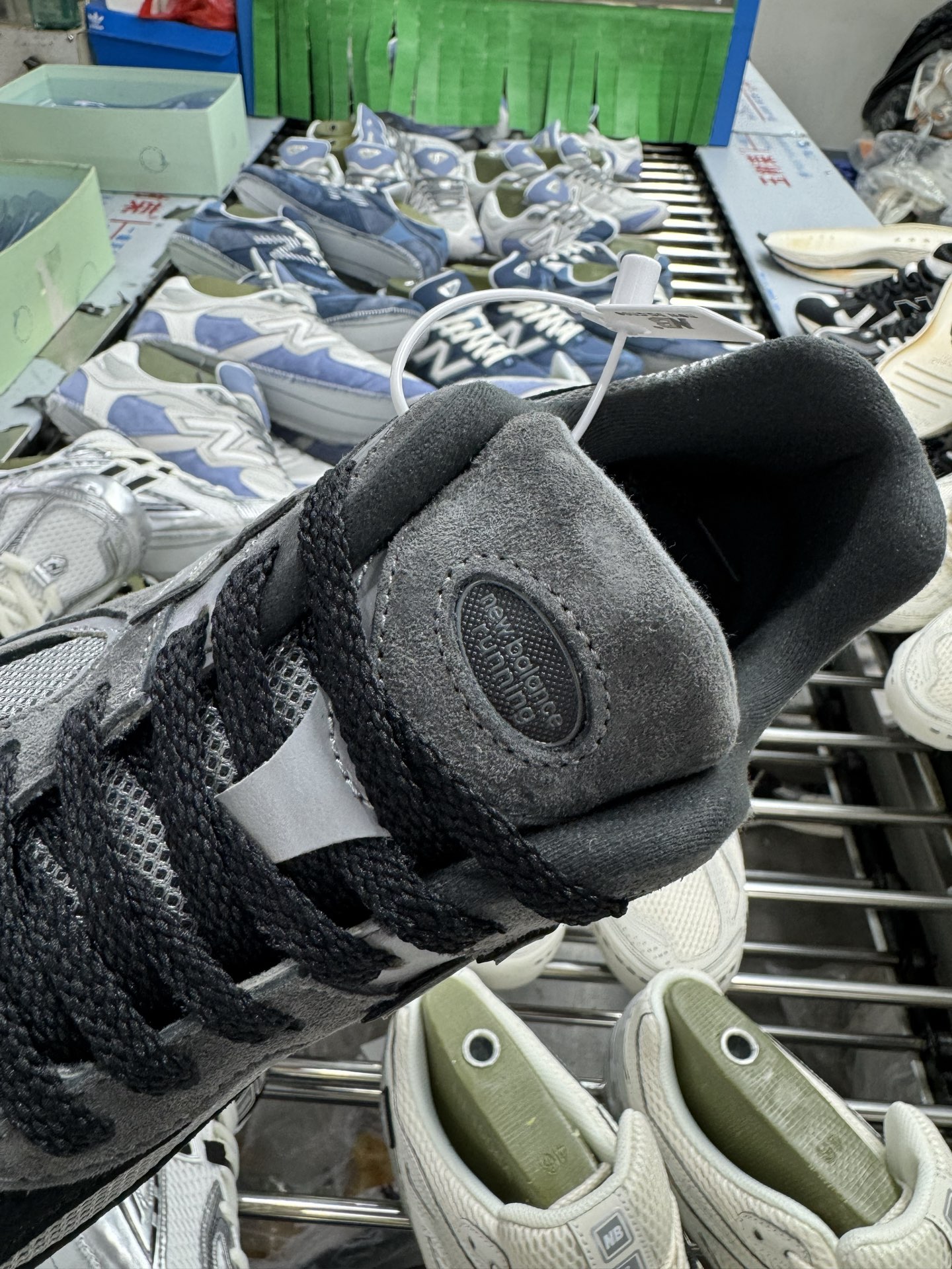 纯原NB工厂 新百伦NB 2002RCL 复古休闲跑步鞋