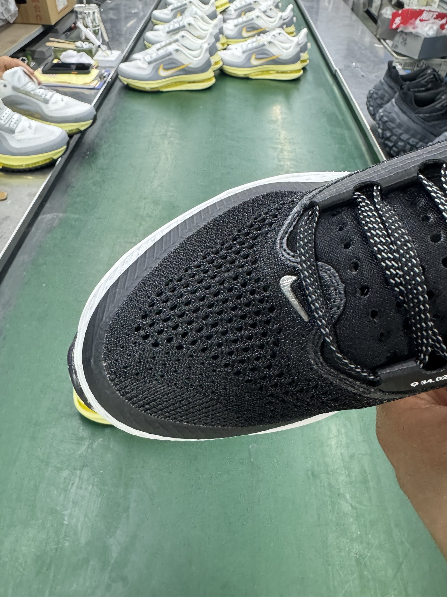 Nike Air Zoom Pegasus Premium 耐克网面气垫跑鞋 HQ2592-008