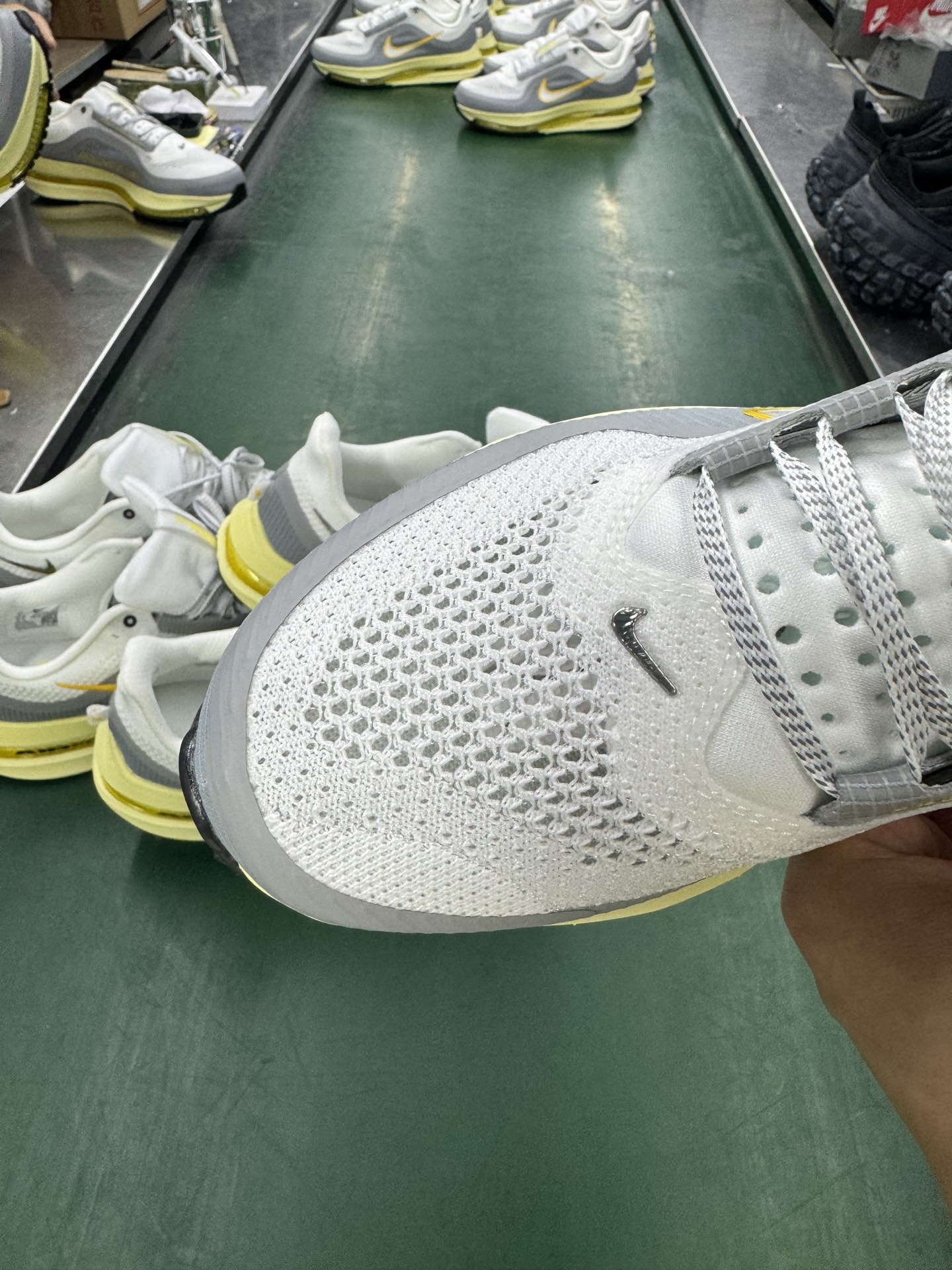 Nike Air Zoom NIKE PEGASUS PREMIUM耐克 新款气垫缓震休闲跑步鞋 HQ2592-010