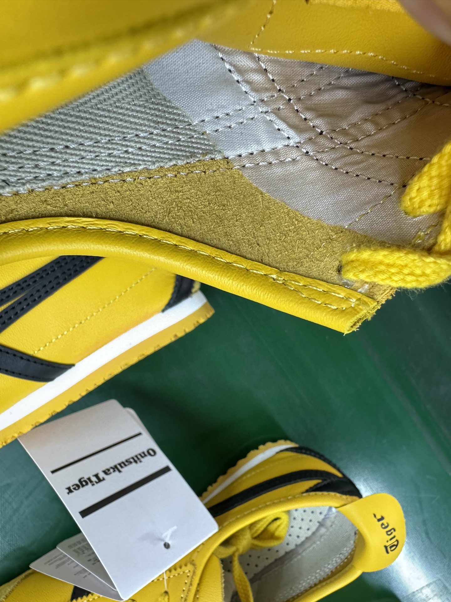 Onitsuka Tiger Mexico 66 Yellow/Black Low-Top Sneakers - Premium Quality 3 i1749715500978 1138 0 2