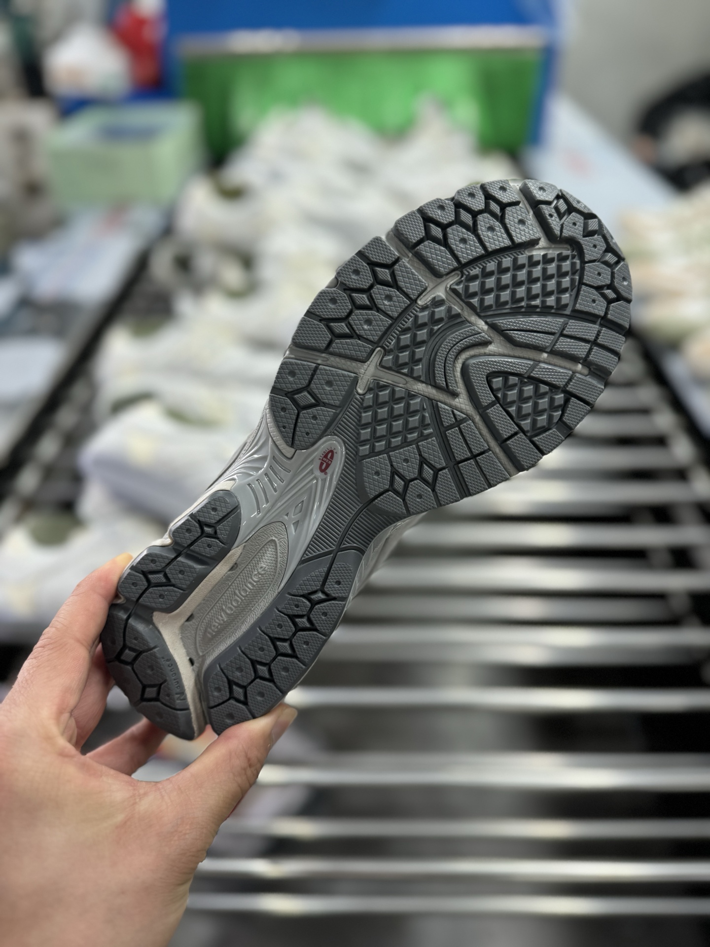 新货#New Balance 2002 复古单品 U2002REE-莆田鞋,莆田鞋货源,高仿鞋,高仿鞋货源,安福档口,莆田高仿鞋,莆田鞋批发,高仿鞋批发,莆田高仿运动鞋,高仿运动鞋,莆田运动鞋 新货#New Balance 2002 复古单品 U2002REE