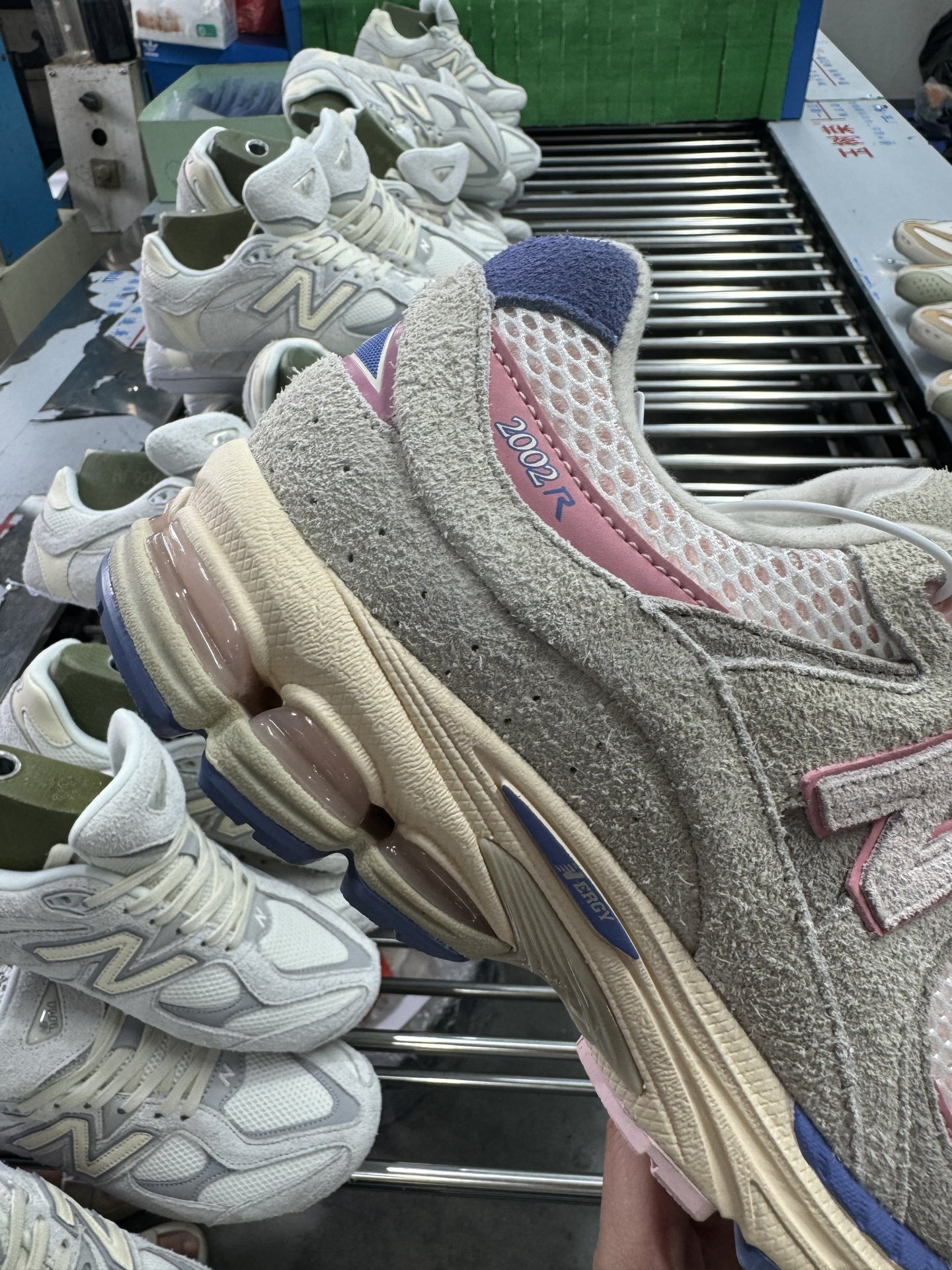 新货#New Balance 2002 复古单品 M2002RHE-莆田鞋,莆田鞋货源,高仿鞋,高仿鞋货源,安福档口,莆田高仿鞋,莆田鞋批发,高仿鞋批发,莆田高仿运动鞋,高仿运动鞋,莆田运动鞋 新货#New Balance 2002 复古单品 M2002RHE