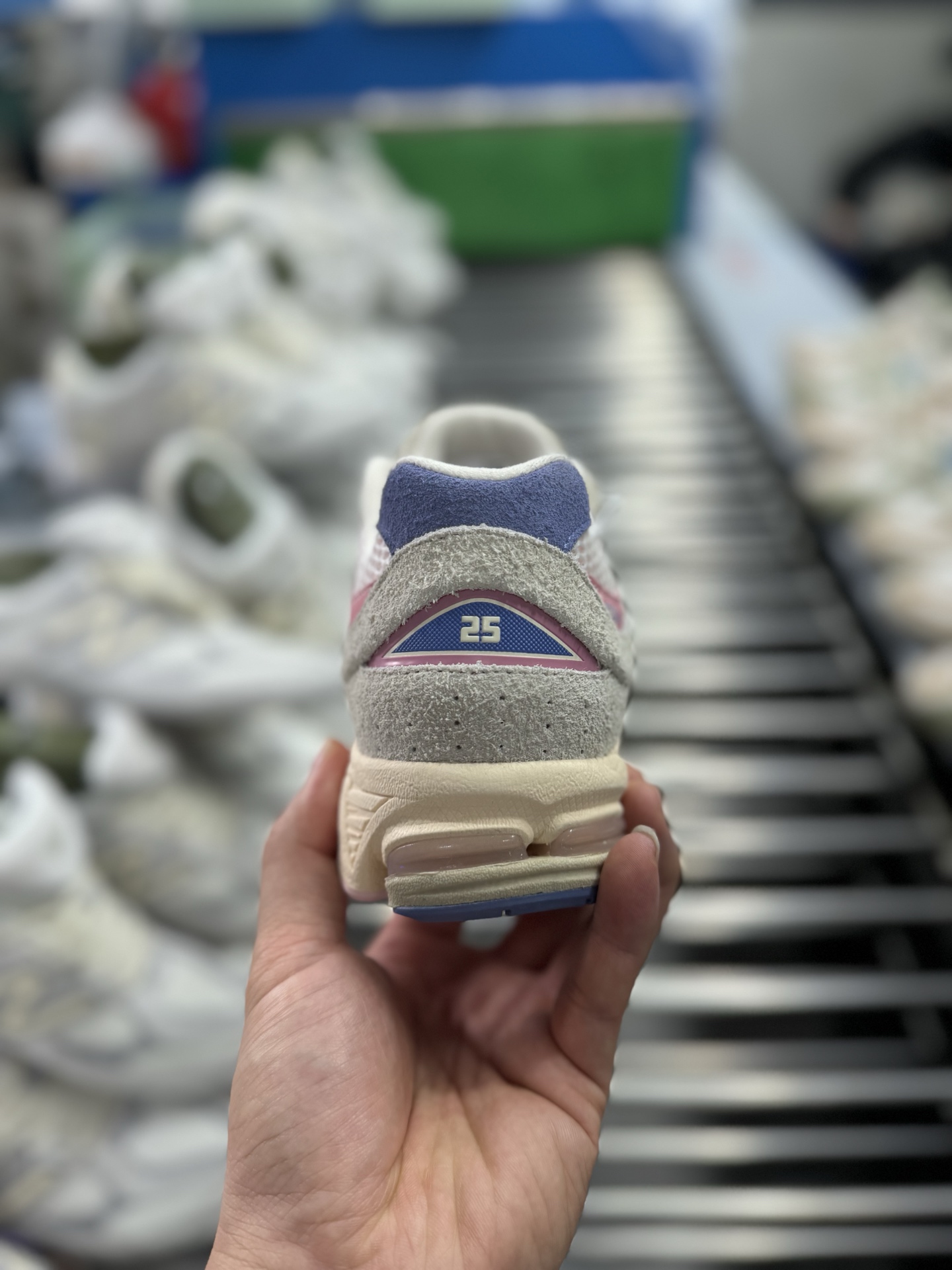 新货#New Balance 2002 复古单品 M2002RHE-莆田鞋,莆田鞋货源,高仿鞋,高仿鞋货源,安福档口,莆田高仿鞋,莆田鞋批发,高仿鞋批发,莆田高仿运动鞋,高仿运动鞋,莆田运动鞋 新货#New Balance 2002 复古单品 M2002RHE