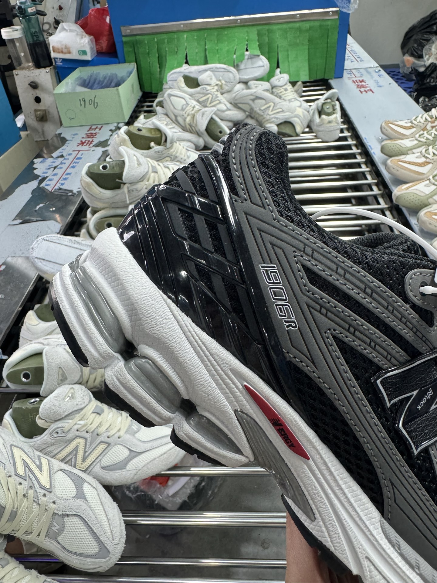 大厂出品 New Balance NB 1906R U1906RCB