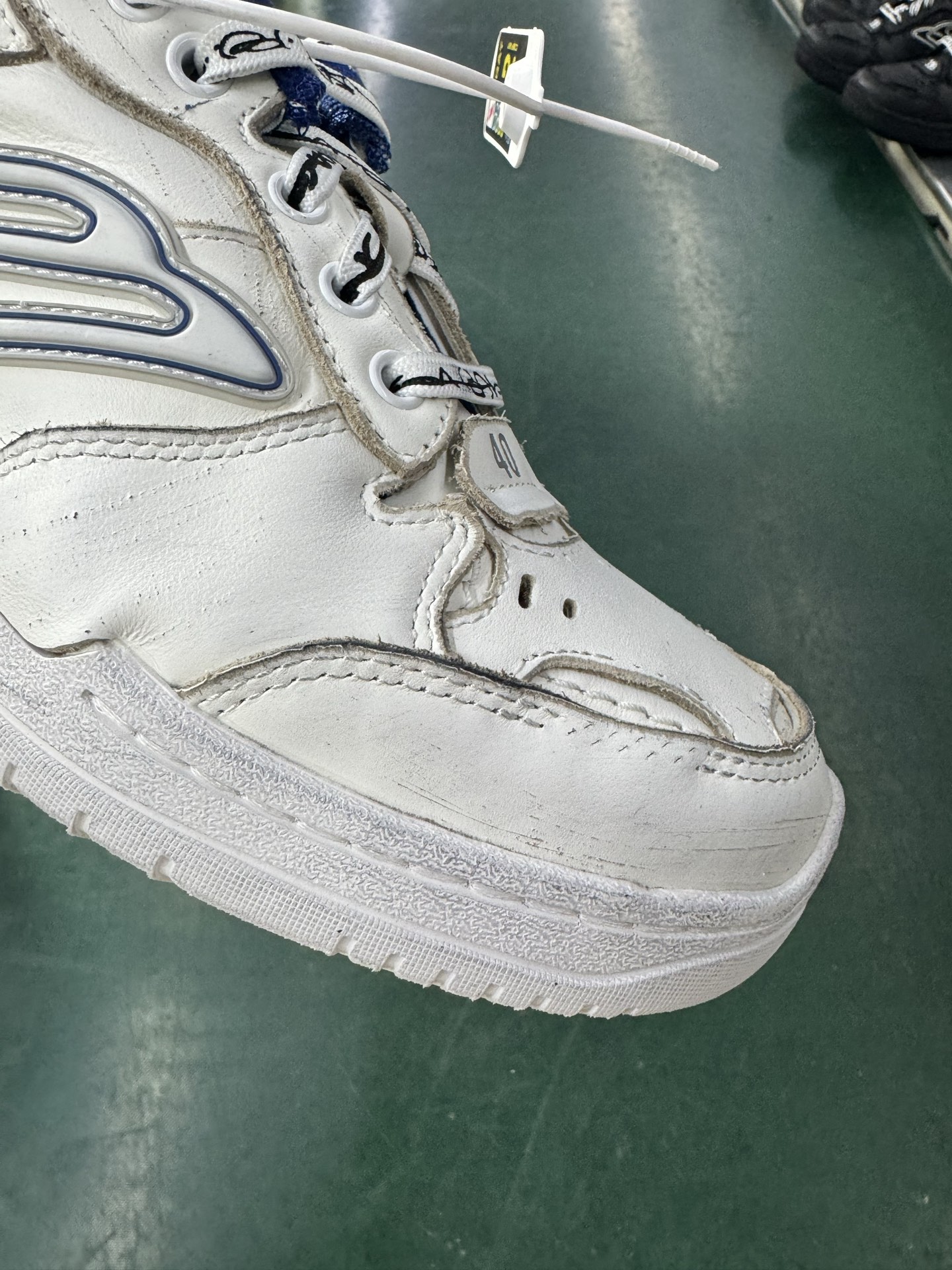 VG版本Balenciaga巴黎世家 Hamptons Worn-Out 白色 841765WCURB9141