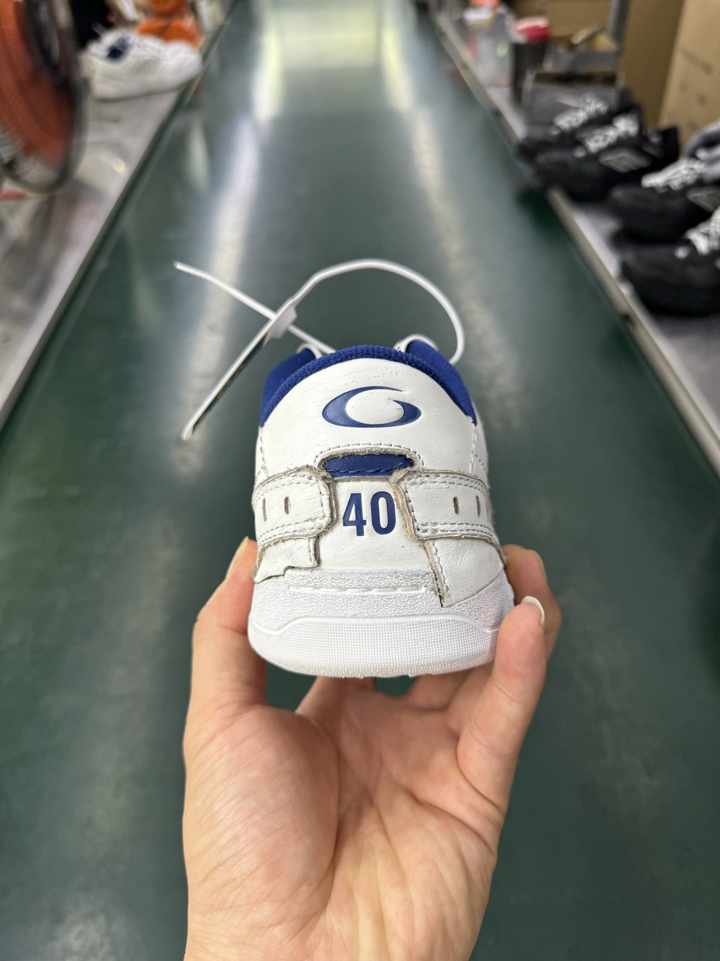 VG版本Balenciaga巴黎世家 Hamptons Worn-Out 白色 841765WCURB9141