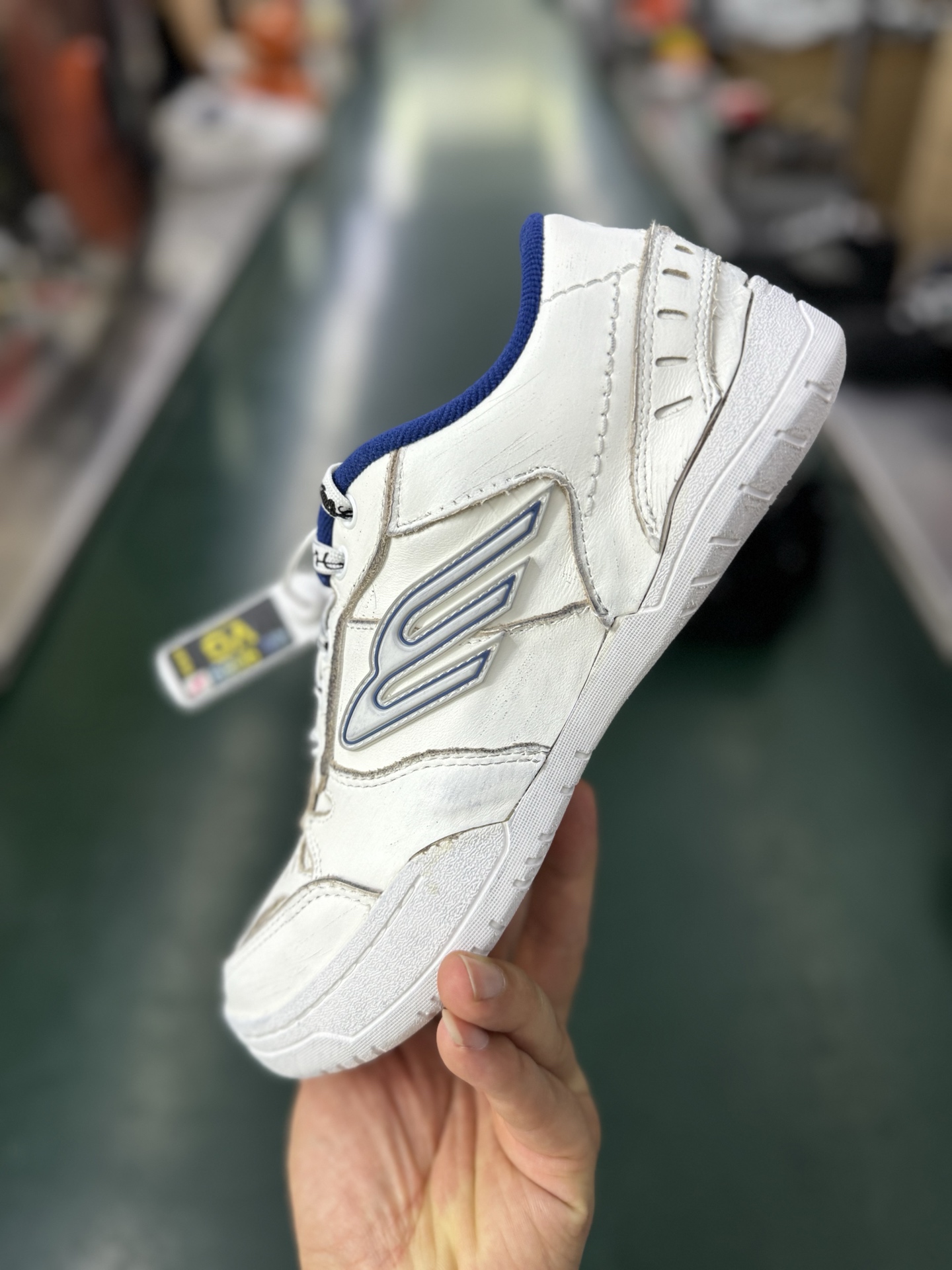 VG版本Balenciaga巴黎世家 Hamptons Worn-Out 白色 841765WCURB9141