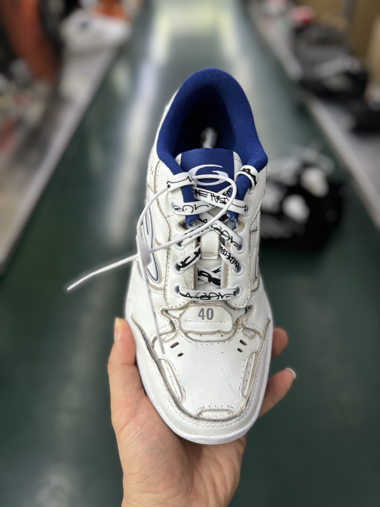VG版本Balenciaga巴黎世家 Hamptons Worn-Out 白色 841765WCURB9141