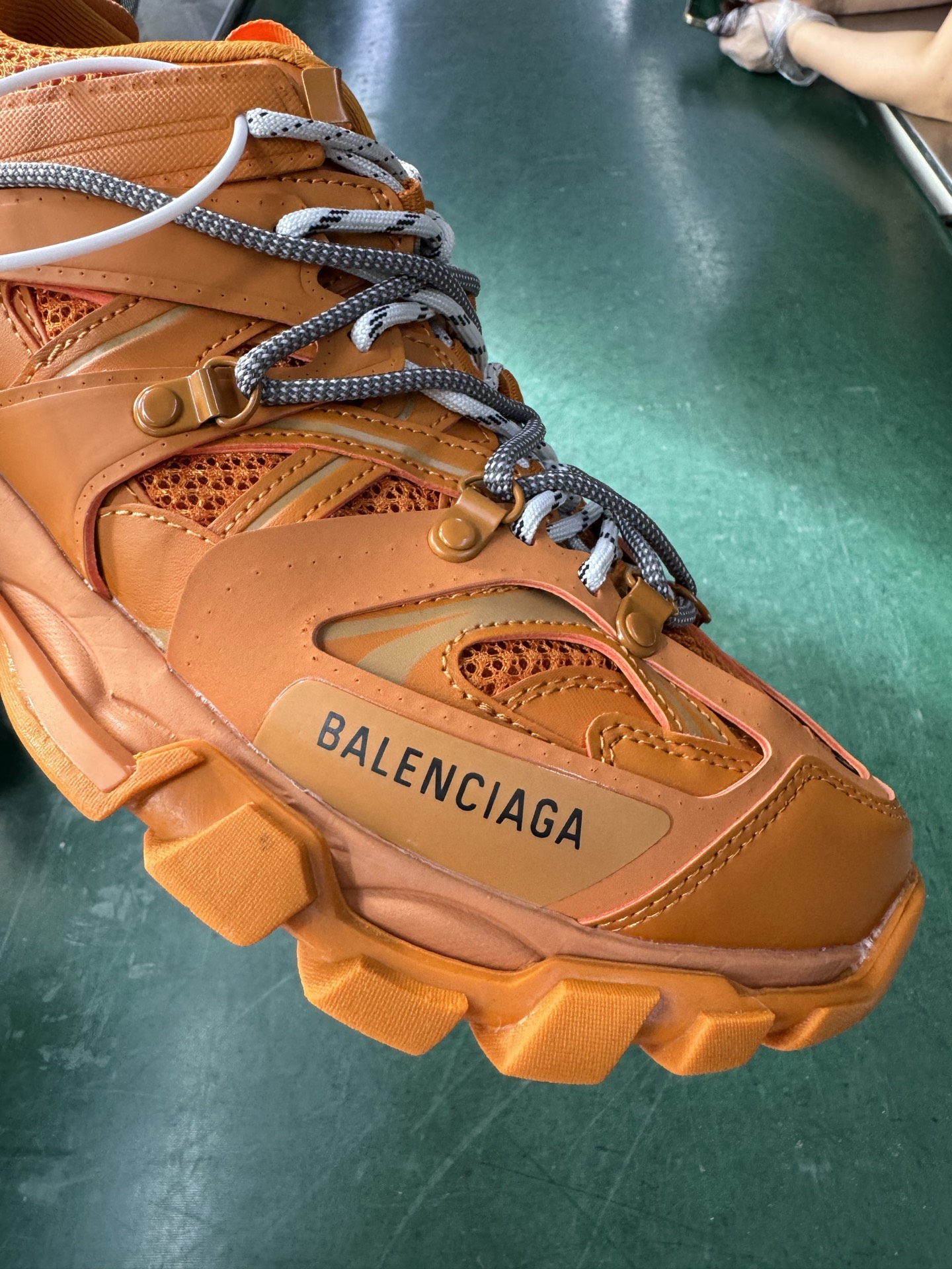 VG版 Balenciaga Track Sneaker Tess s.Gomma Res BI ALV/TIS EFF NUBUK/TIS E 巴黎世家官方同步潮流跑鞋 WTRHK9050