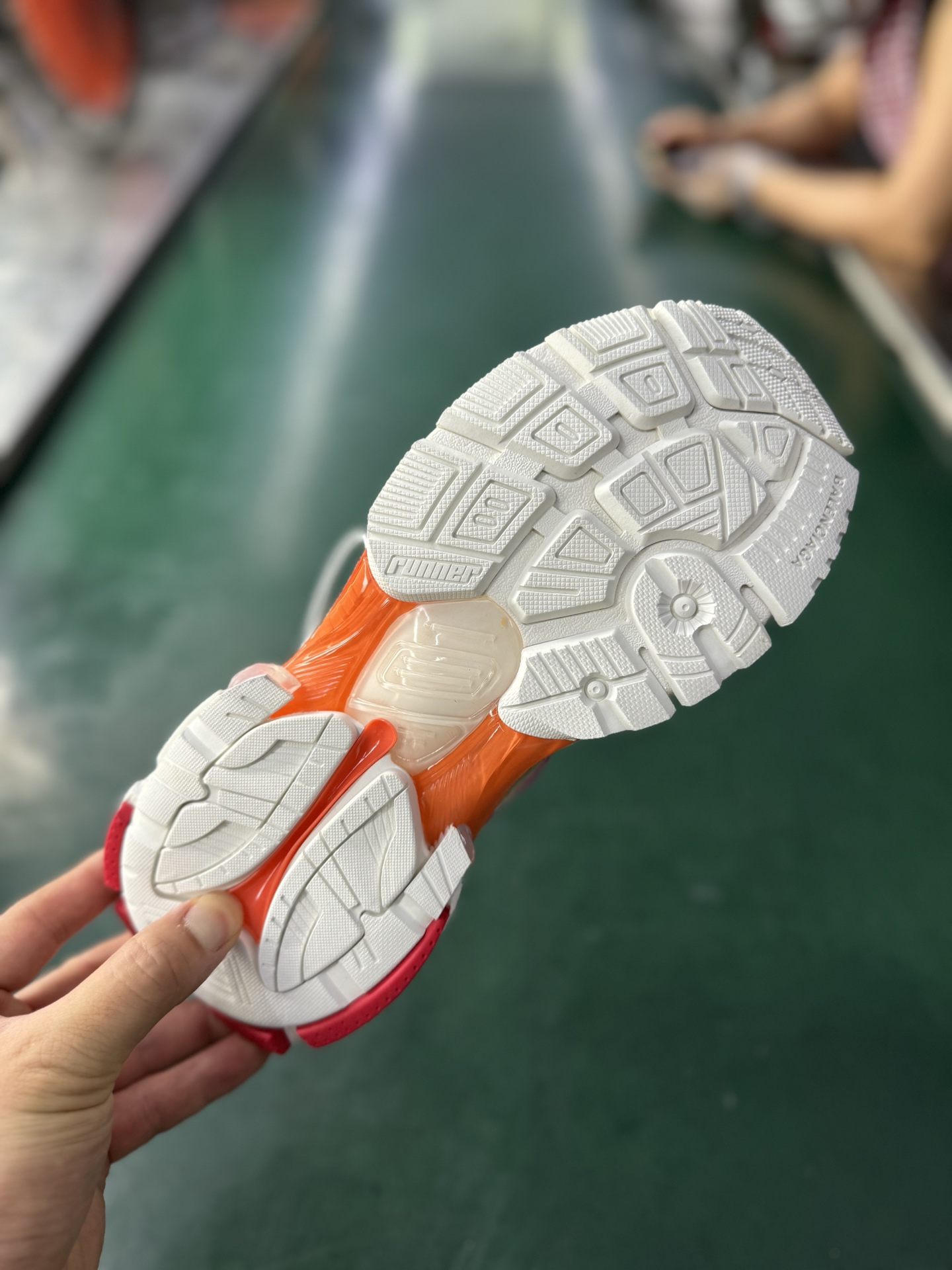 VG版本Balenciaga巴黎世家 Runner 2.0 白橙 772774 W3RMU 9756