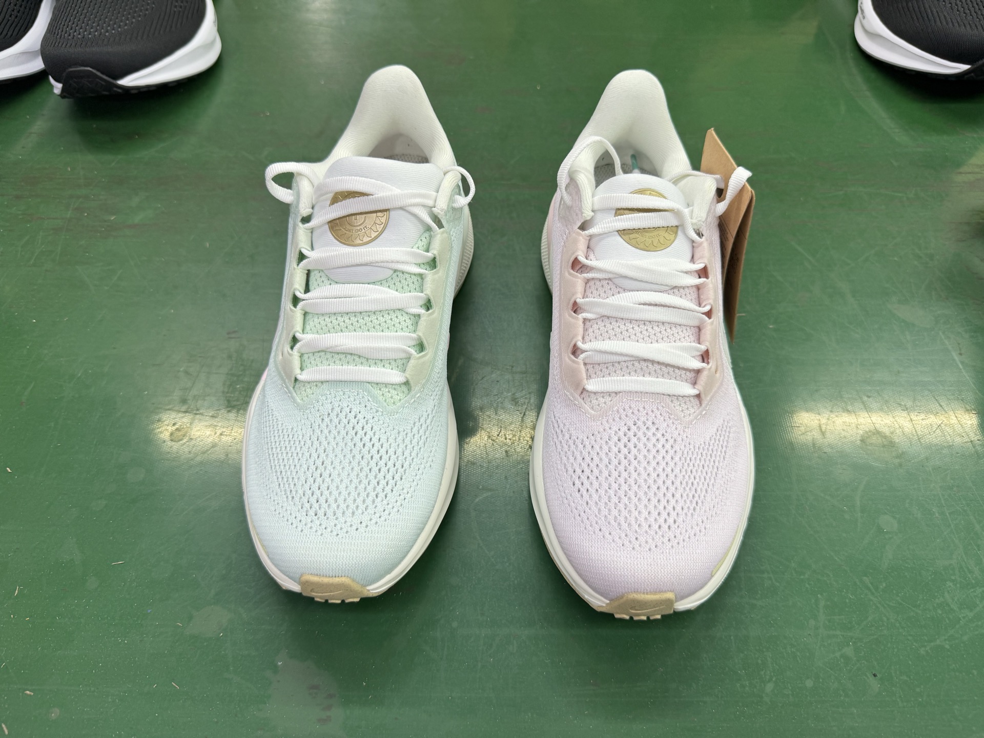 Nike Air Zoom Pegasus 41: Lightweight Running Shoes for Everyday Performance 5 i1753345222152 4751 0 3