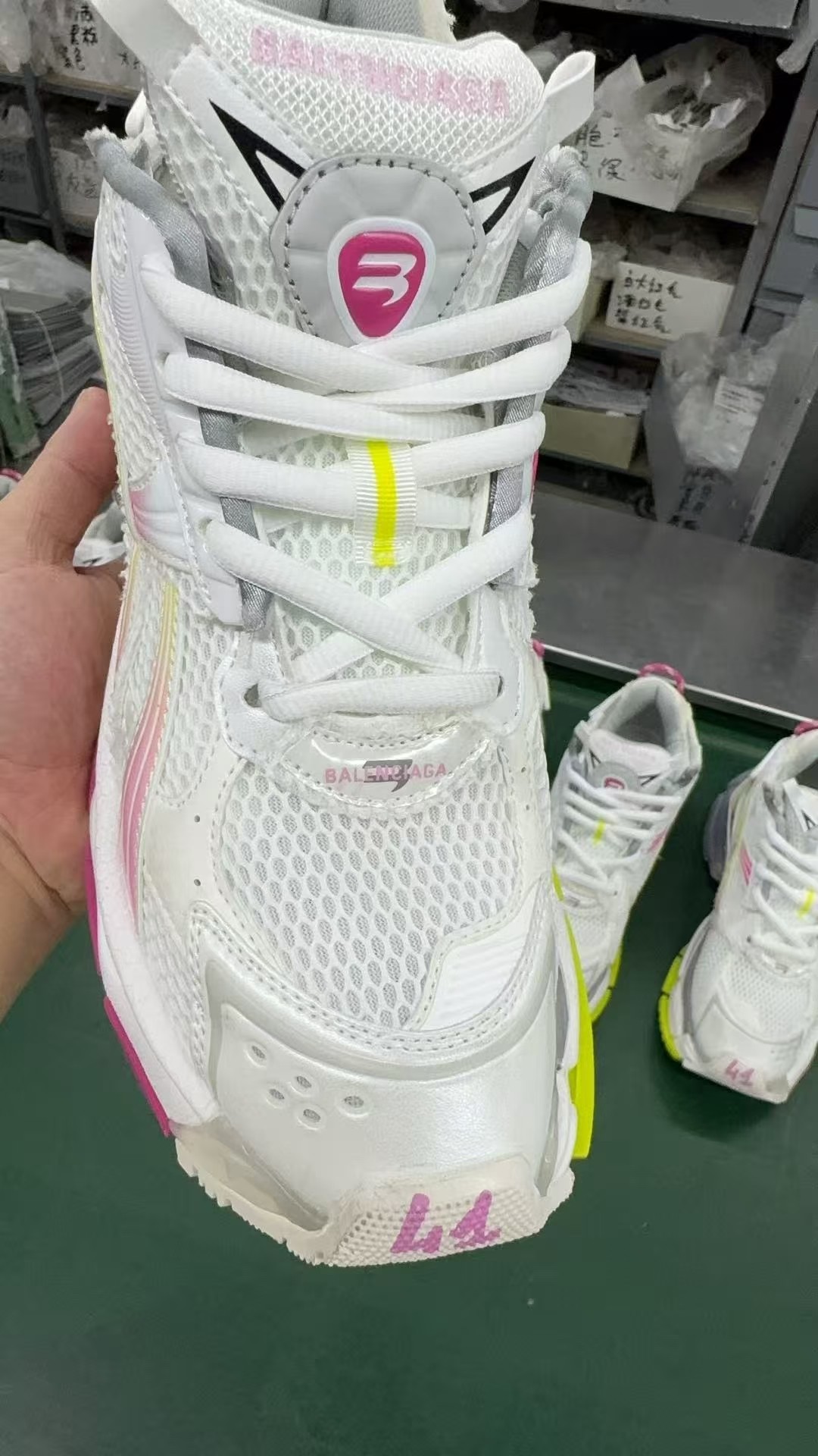 i8 版本顶级纯原版本 Balenciaga巴黎世家 新配色7.5代（白粉）