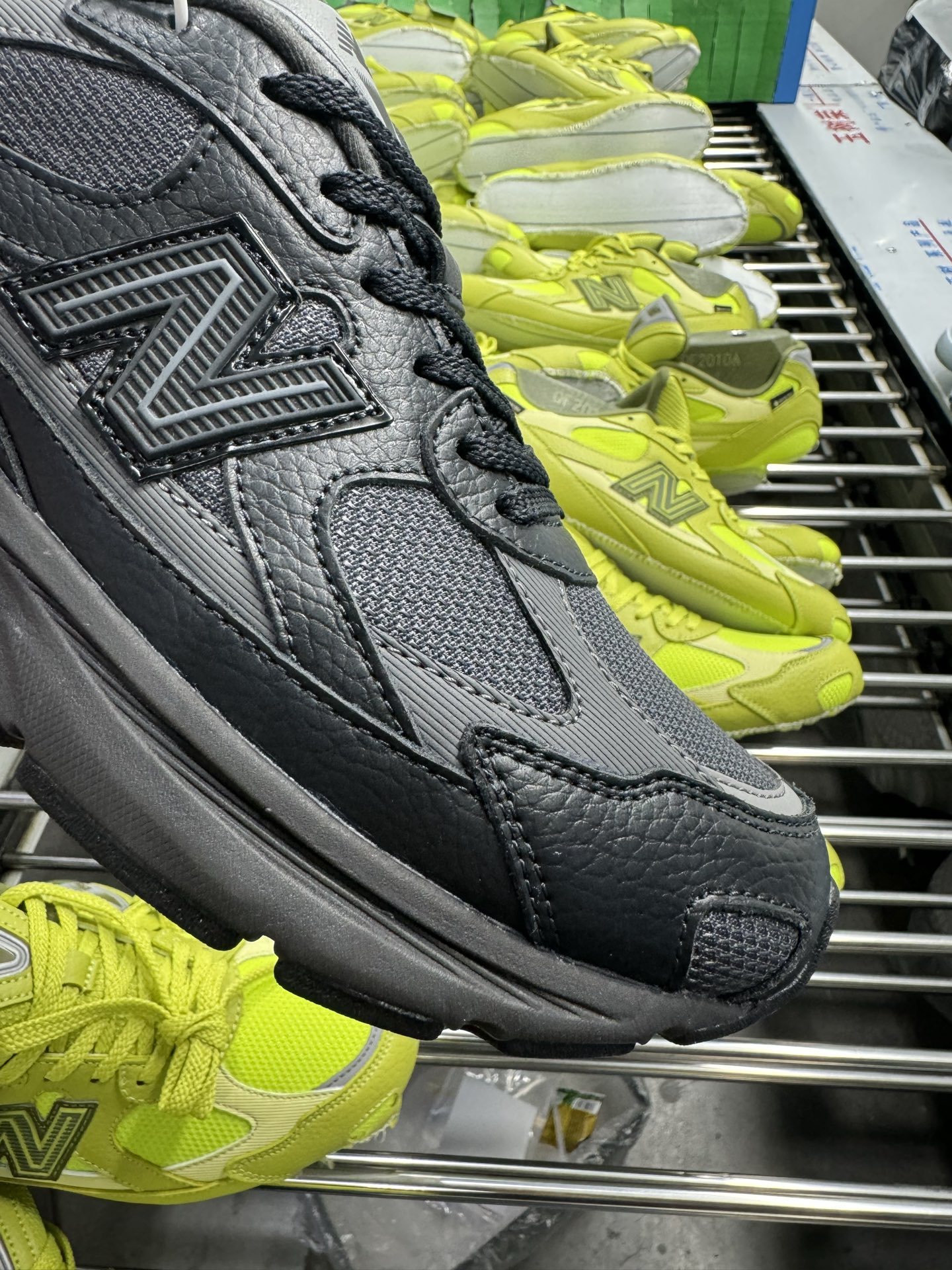 P240 New Balance M2010系列 新百伦 复古老爹风网布跑步休闲运动鞋 U2010RTC