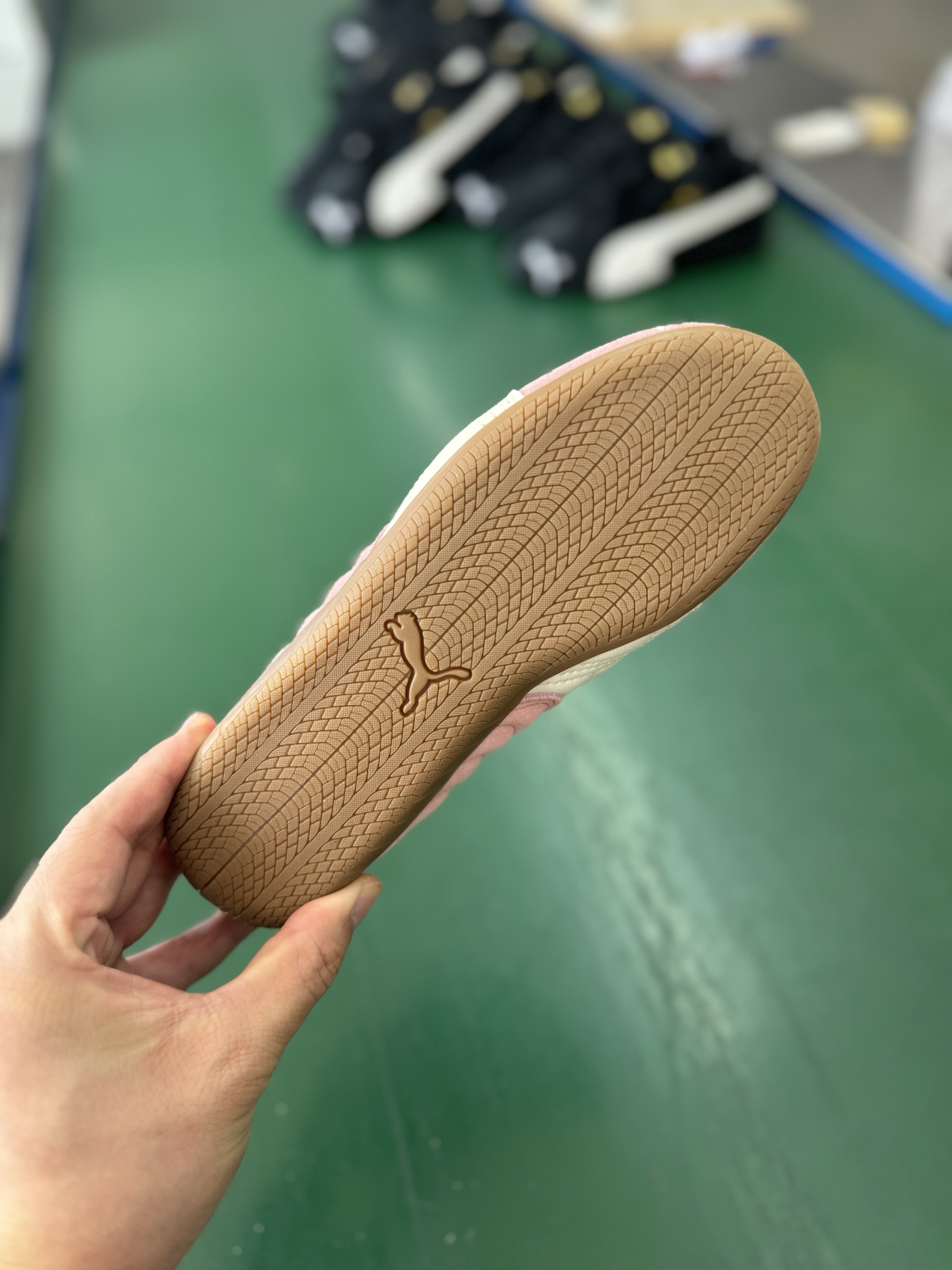 P200CS版Puma Palermo OG 防滑耐磨低帮德训板鞋 403688-04