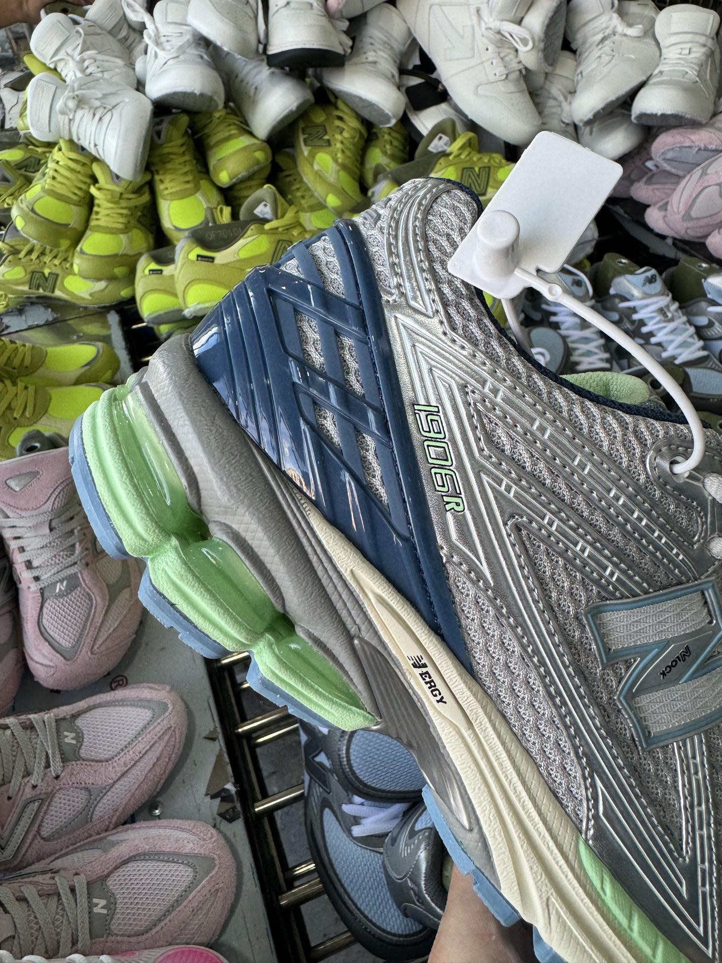 C版大厂出品 DTLR x New Balance NB 1906R U1906RCR