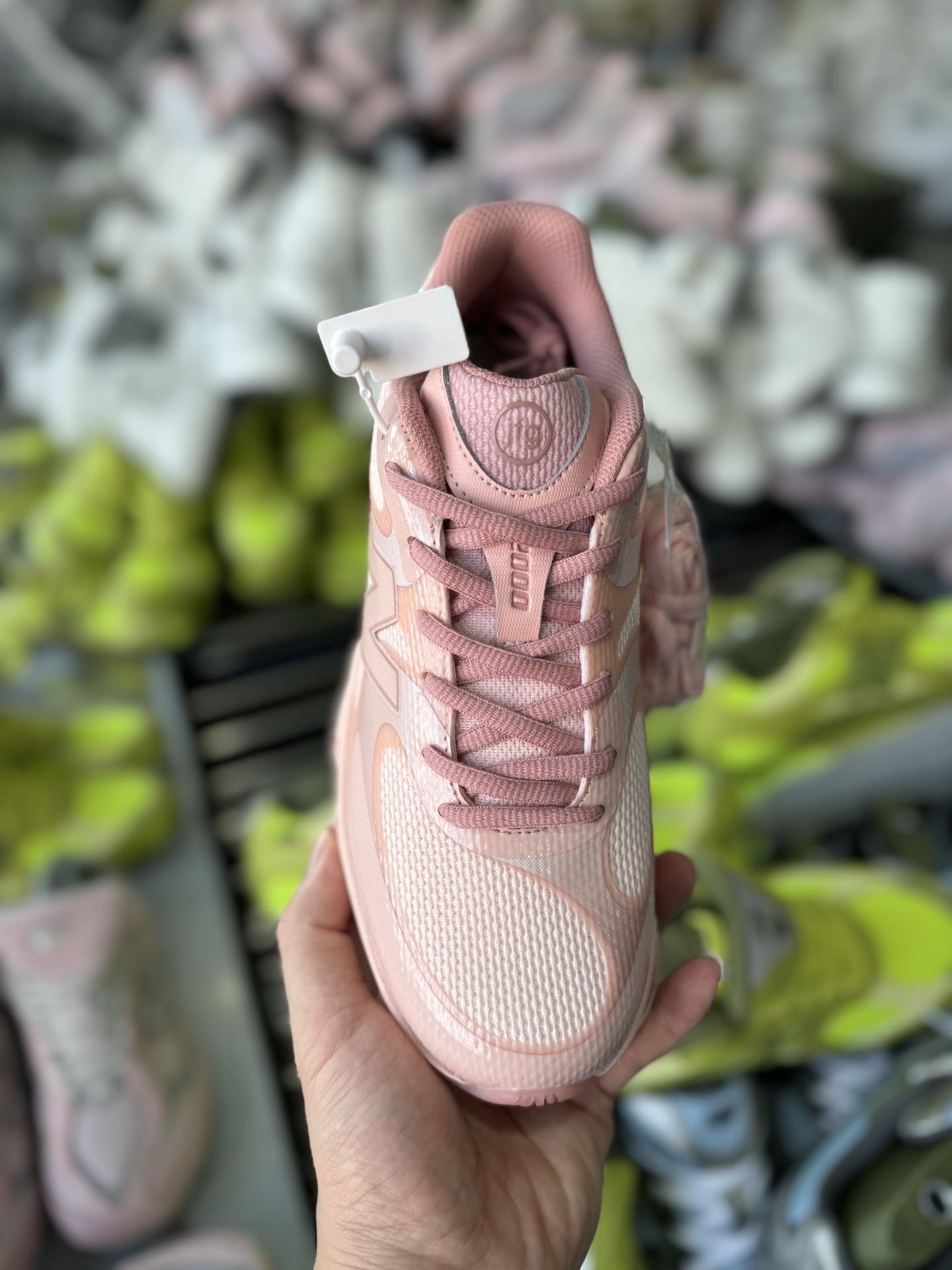 P240全新C版New Balance 新百伦 NB2000 网面休闲鞋 U2000JG