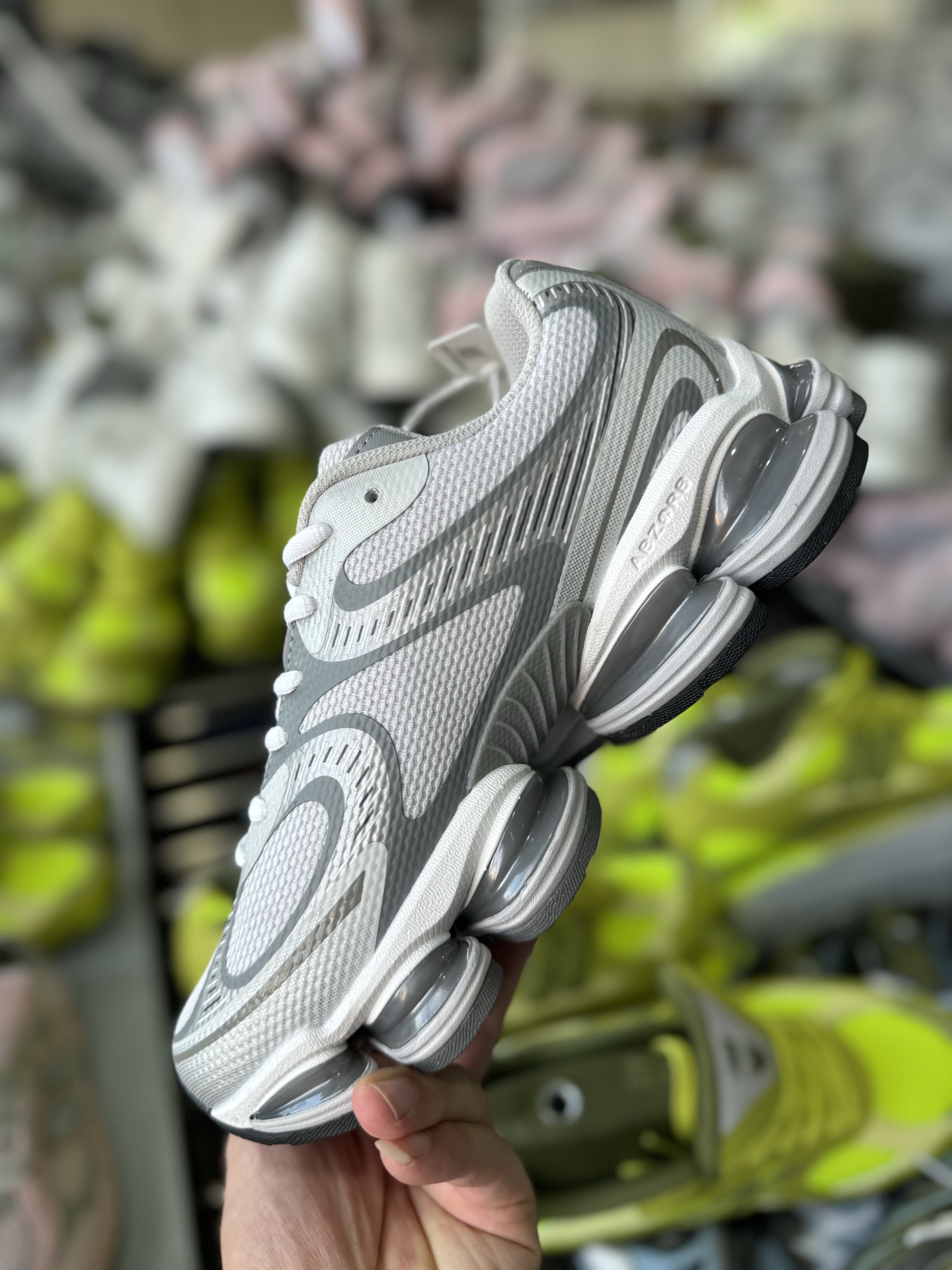 全新C版New Balance 新百伦 NB2000 网面休闲鞋 U2000DSM