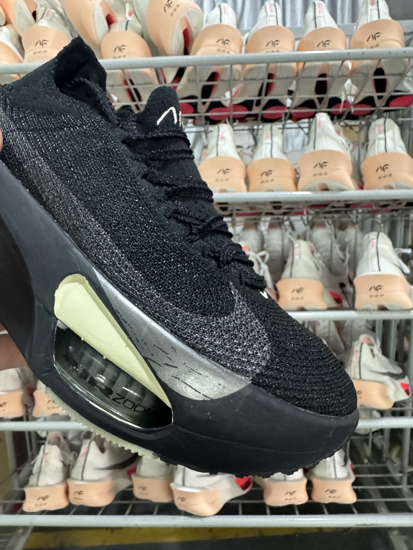 P220全新X版NK Air Zoom Alphafly 3 阿尔法飞行3代系列马拉松轻量竞速运动跑鞋 HV6350-001