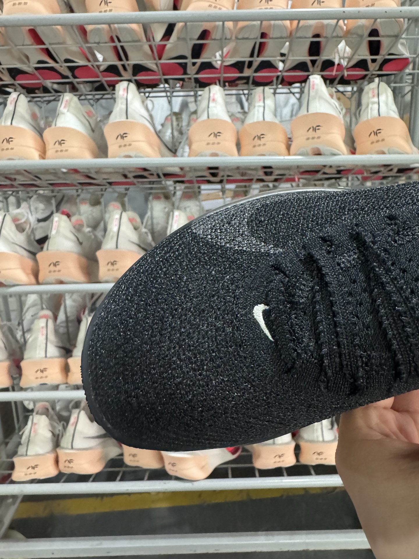 P220全新X版NK Air Zoom Alphafly 3 阿尔法飞行3代系列马拉松轻量竞速运动跑鞋 HV6350-001