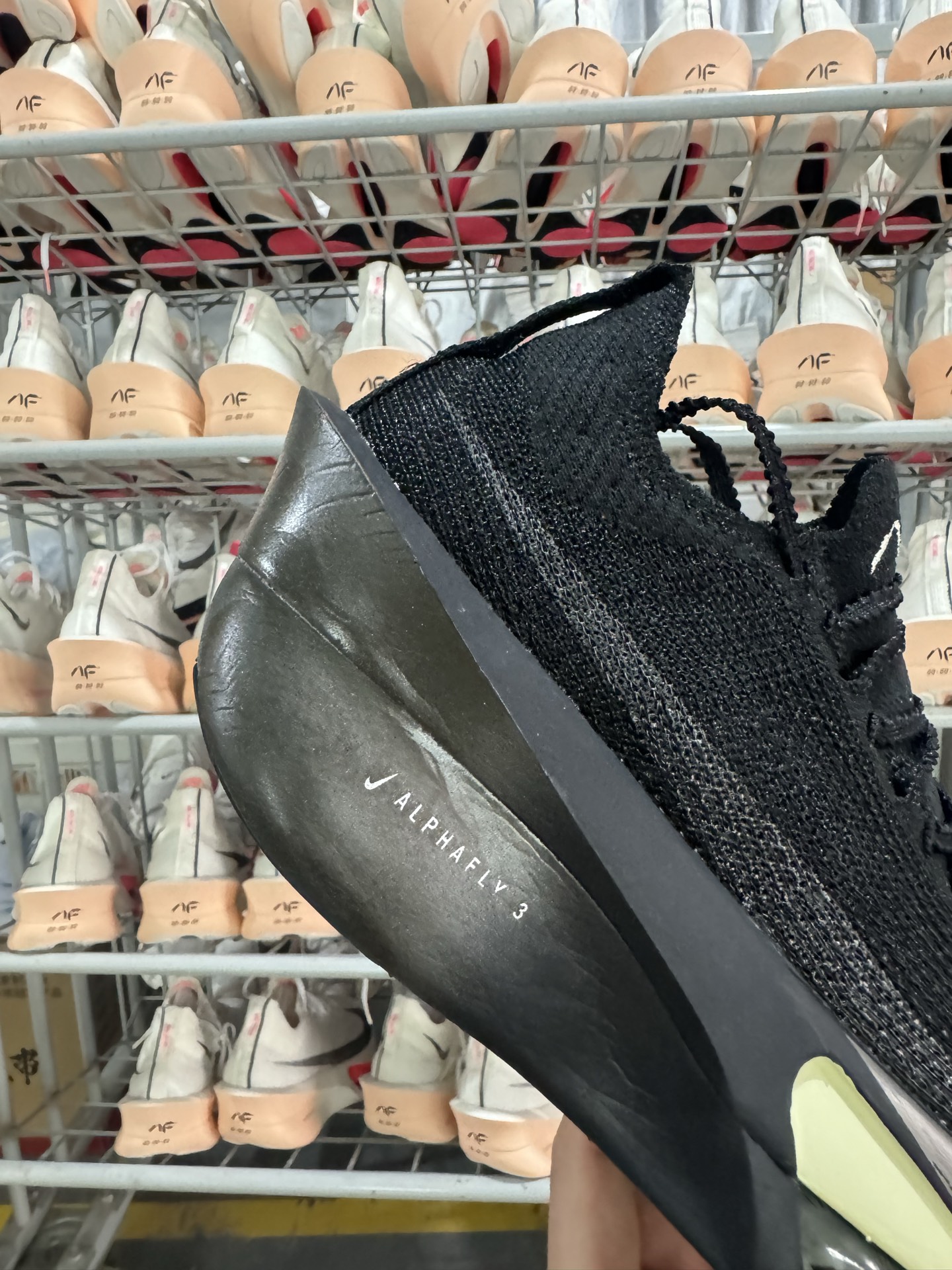 P220全新X版NK Air Zoom Alphafly 3 阿尔法飞行3代系列马拉松轻量竞速运动跑鞋 HV6350-001