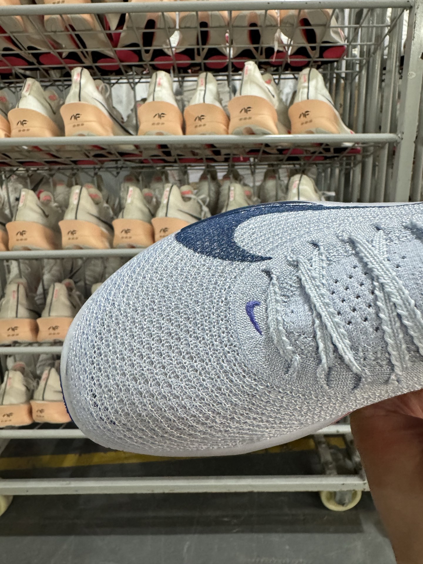 P220全新X版NK Air Zoom Alphafly 3 阿尔法飞行3代系列马拉松轻量竞速运动跑鞋 FD8311-001