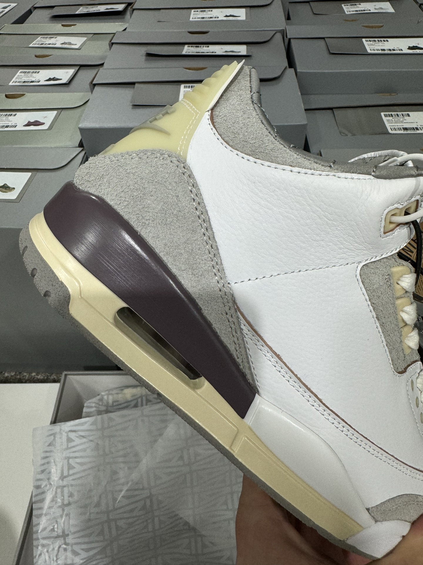 A Ma Maniére x Air Jordan 3 Retro SP 'Medium Grey' Basketball Shoes 6 i1757161355815 5391 0 5