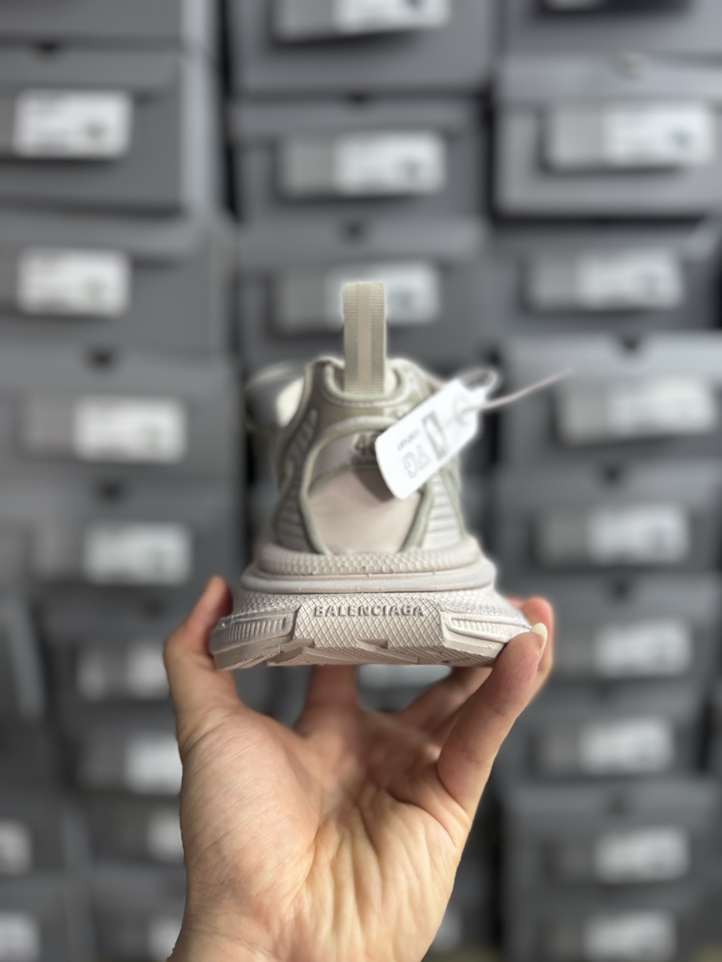 P400VG版本Balenciaga 3XL Satin Bows 巴黎世家十代潮流跑鞋 W3XSB-Chinese UA Cheap High Quatity Brand Clothes Bags handbags Sneakers wholesale wholesaler seller from China Factory suppliers Fashion Clothing Shoes best Quality Beautiful Price P400VG版本Balenciaga 3XL Satin Bows 巴黎世家十代潮流跑鞋 W3XSB