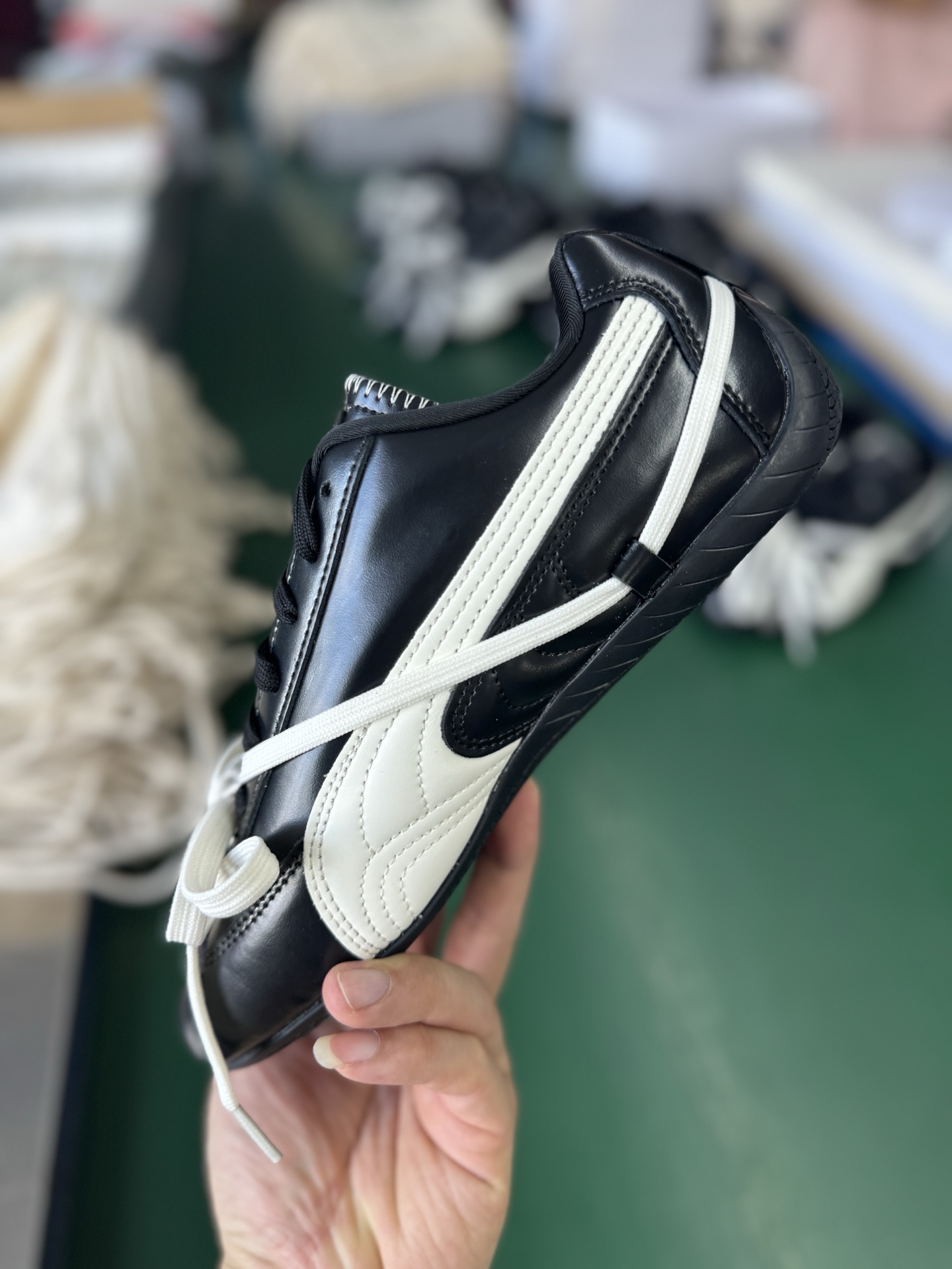PUMA x Rosé Speedcat Racing Sneakers - Black Leather, Low Profile, Perfect Replica 4 i1758441926944 7502 0 2