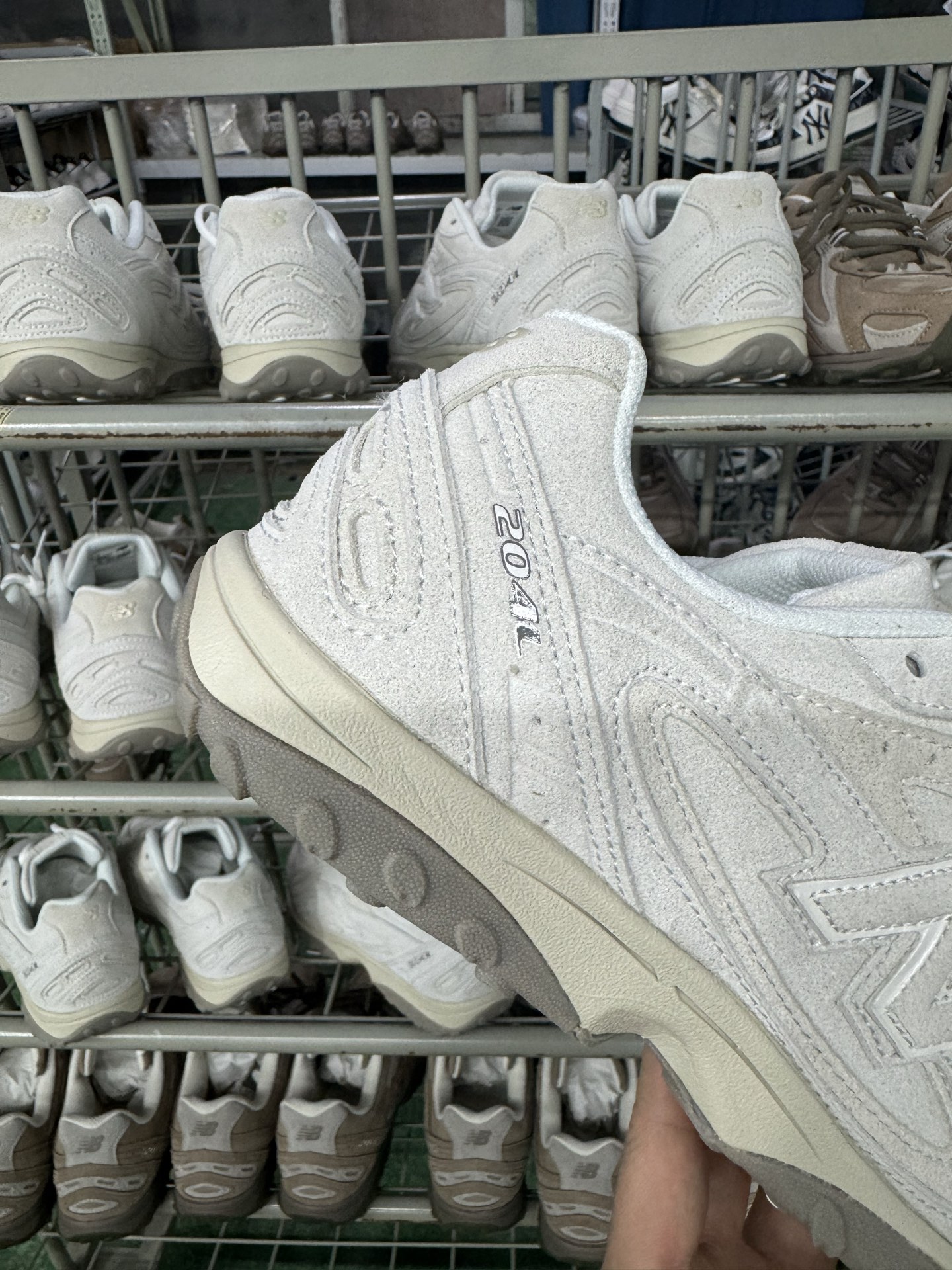 New Balance 204 Series Retro Casual Running Shoes - Versatile & Stylish 7 i1760602464894 4740 0 5