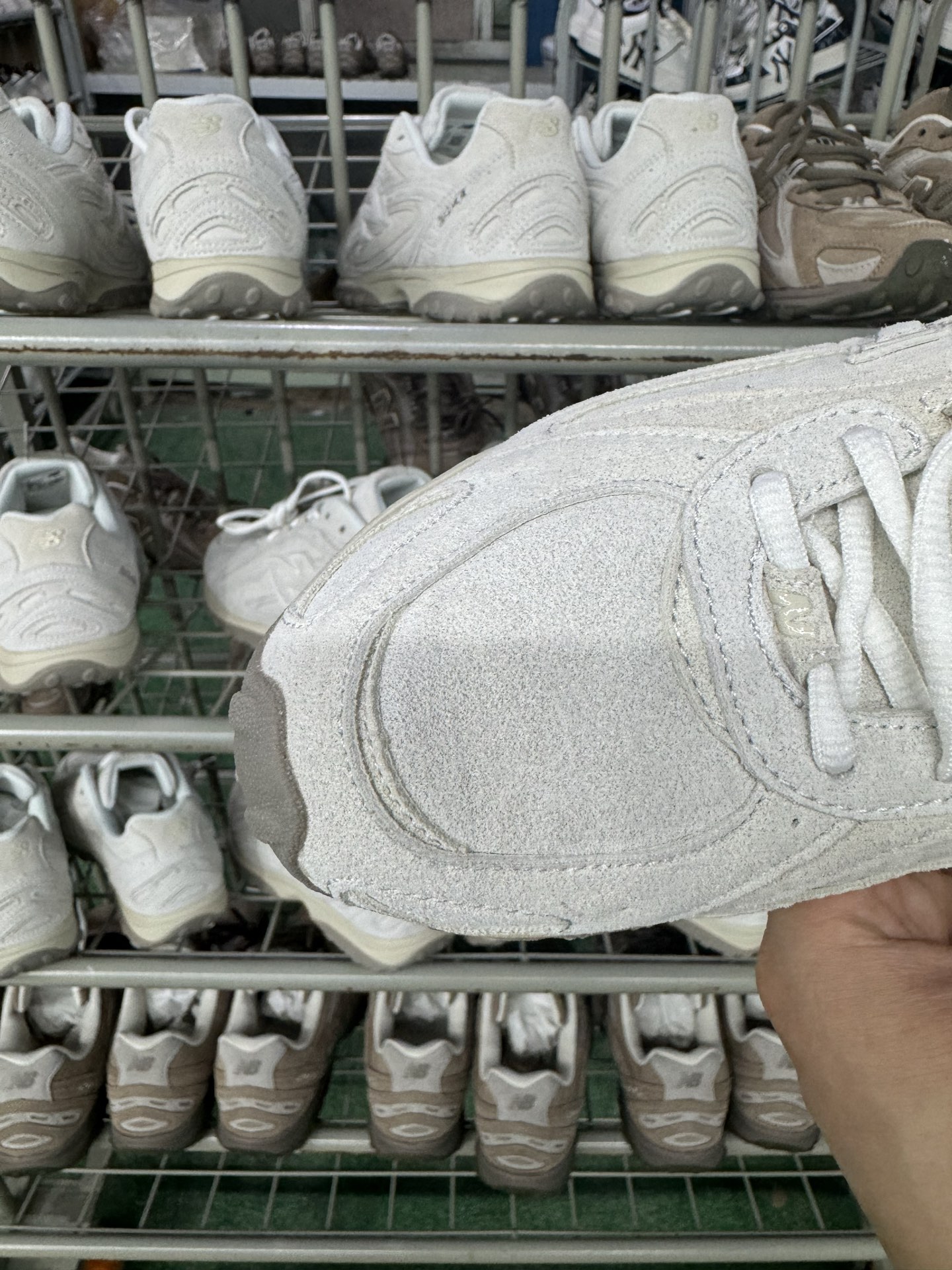 New Balance 204 Series Retro Casual Running Shoes - Versatile & Stylish 5 i1760602464931 3802 0 3