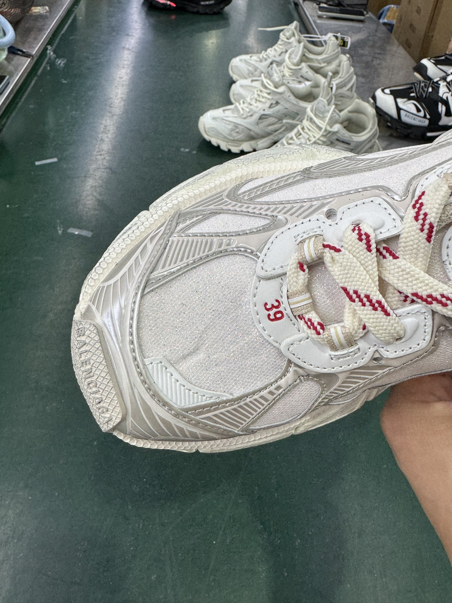 P400VG版本满天星Balenciaga巴黎世家 3XL 银粉满天星 734734 W3XLX 2260