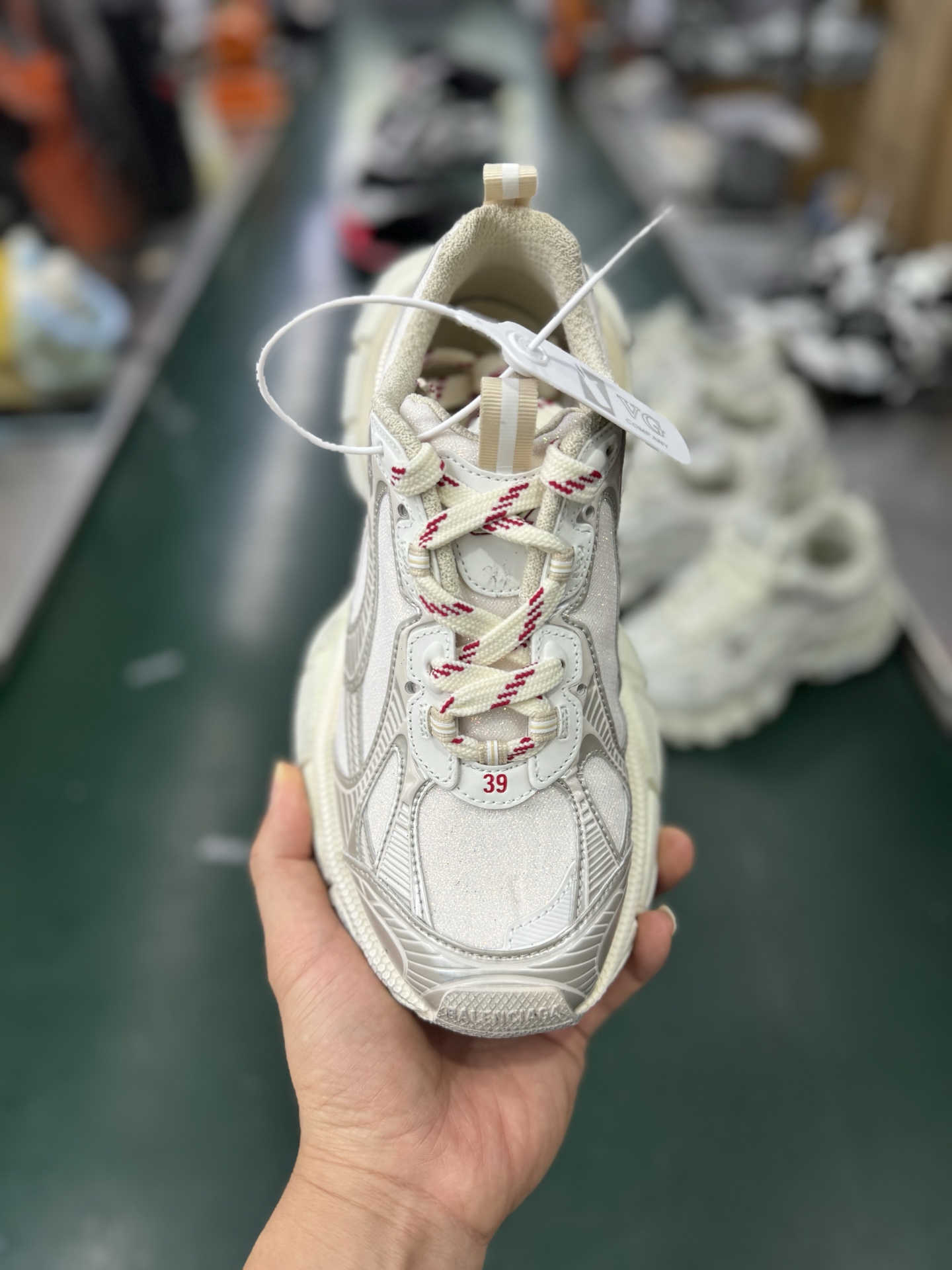 P400VG版本满天星Balenciaga巴黎世家 3XL 银粉满天星 734734 W3XLX 2260